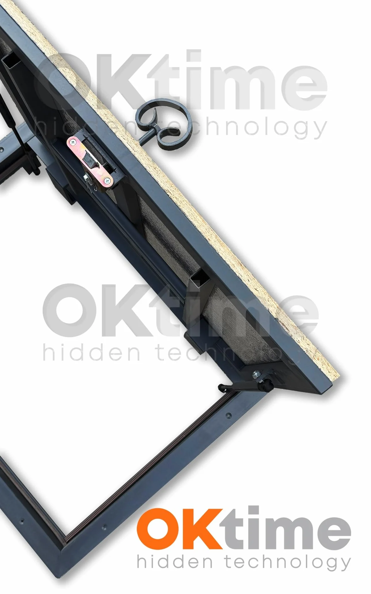 Właz Podłogowy do Piwnicy z Wodoodporną Płytą OSB - 1050 x 1050 mm - Gotowy do Chodzenia - Gotowy pod Laminat - Gotowy dla Ciebie