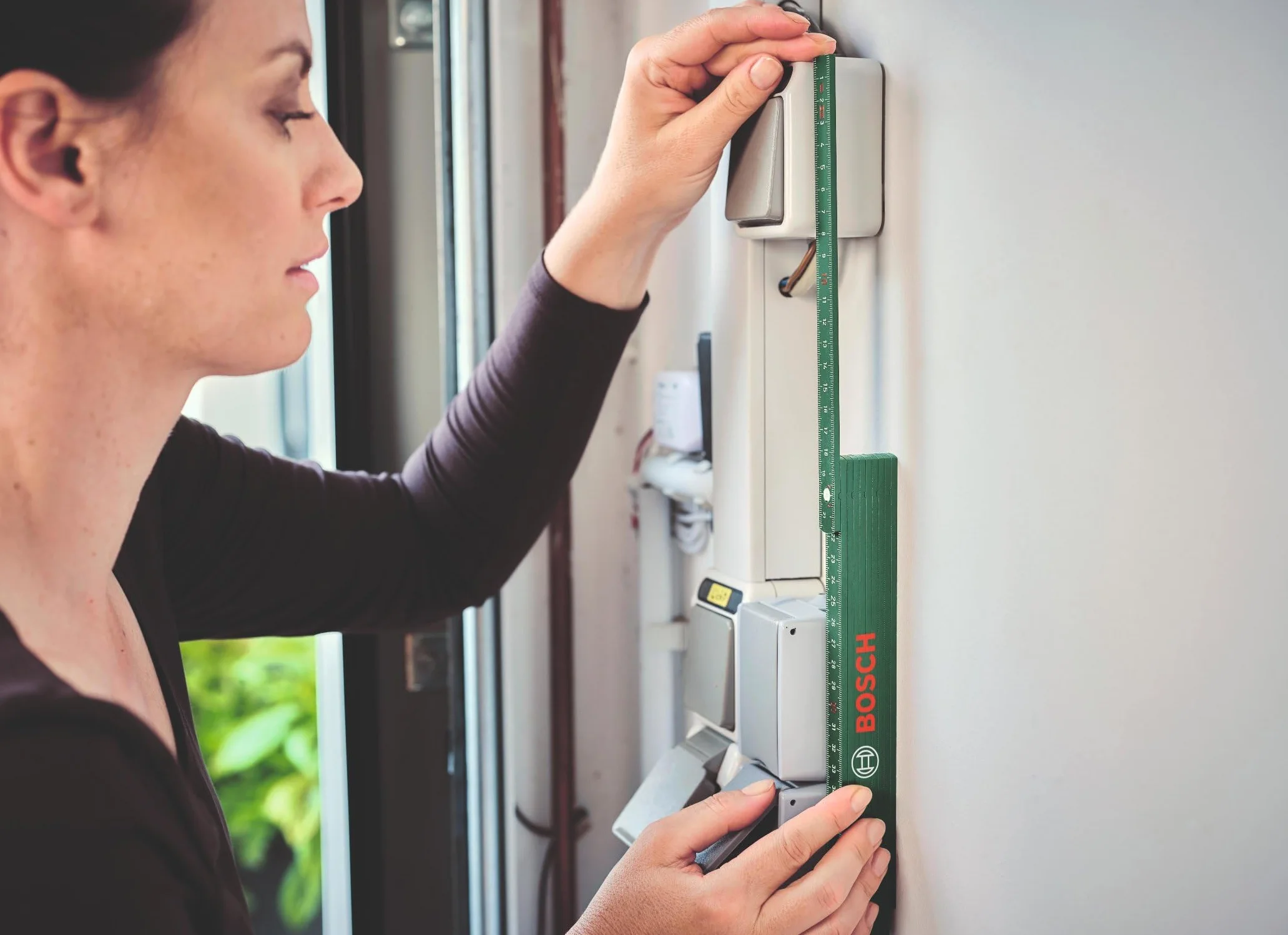 Bosch Home and Garden 1600A02Et4 Calówka, Zielony, 2 m