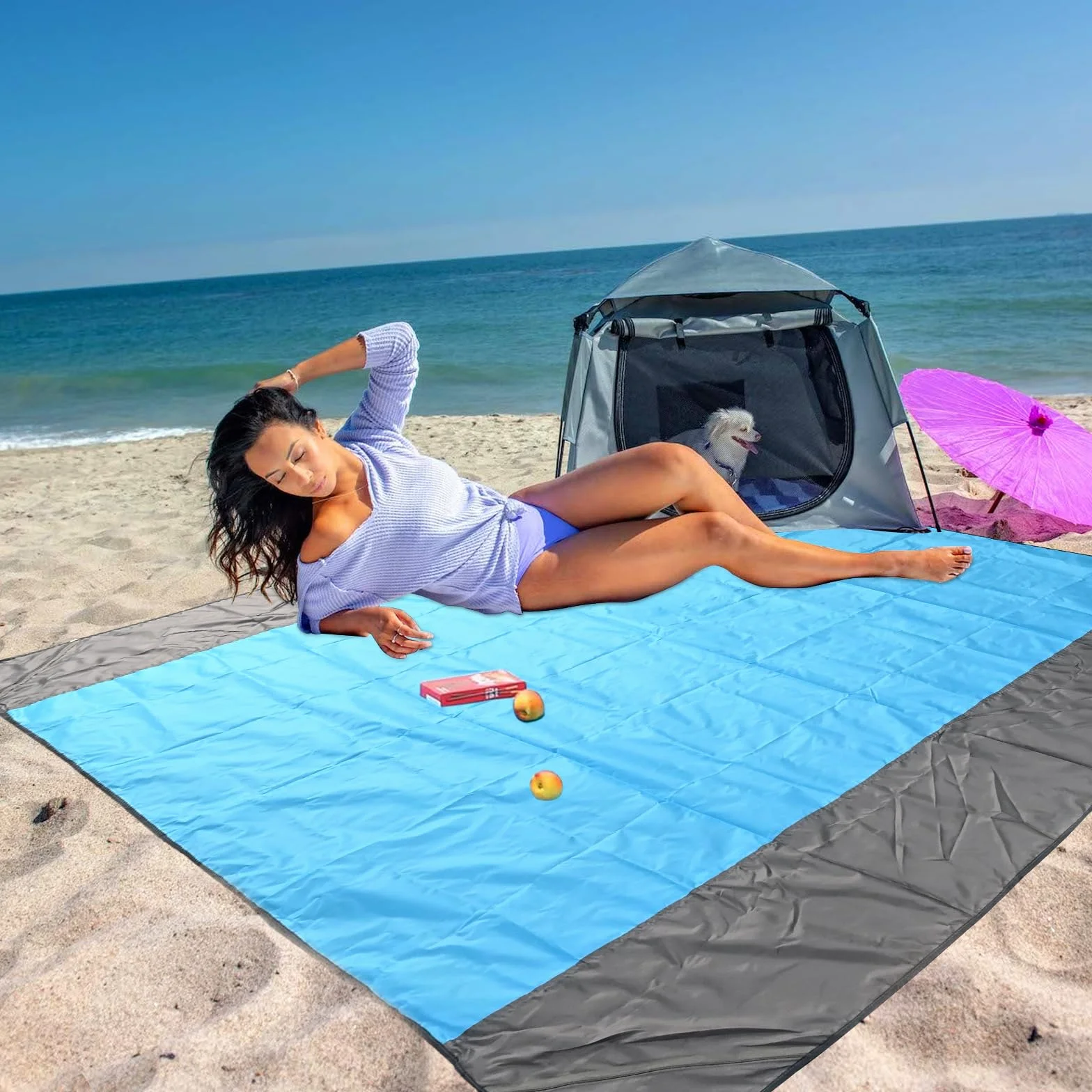 Mata plażowa wodoodporna 210 x 200 cm duża na kemping piknik