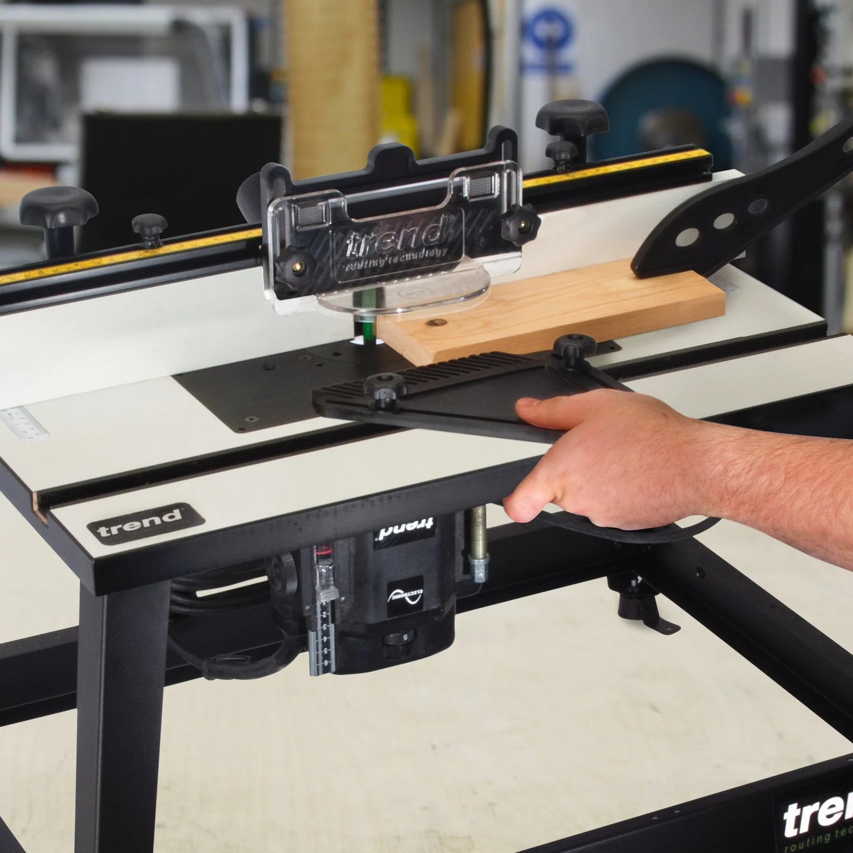 Trend Portable Benchtop Router Table 230V EU, do zastosowań stolarskich, meblarskich, kształtujących i formujących, CRT/MK3/EURO