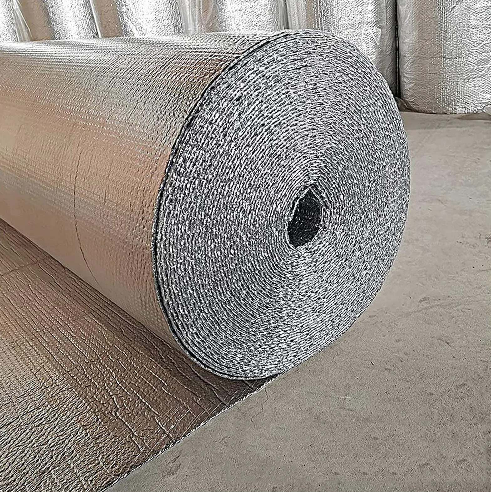 Podwójna wodoodporna warstwa aluminiowa folia bąbelkowa rolka izolacyjna samoprzylepna zatrzymująca ciepło na ścianę loftu łódź przyczepa kempingowa dom szopa dostępne różne rozmiary (rozmiar: 1 * 10
