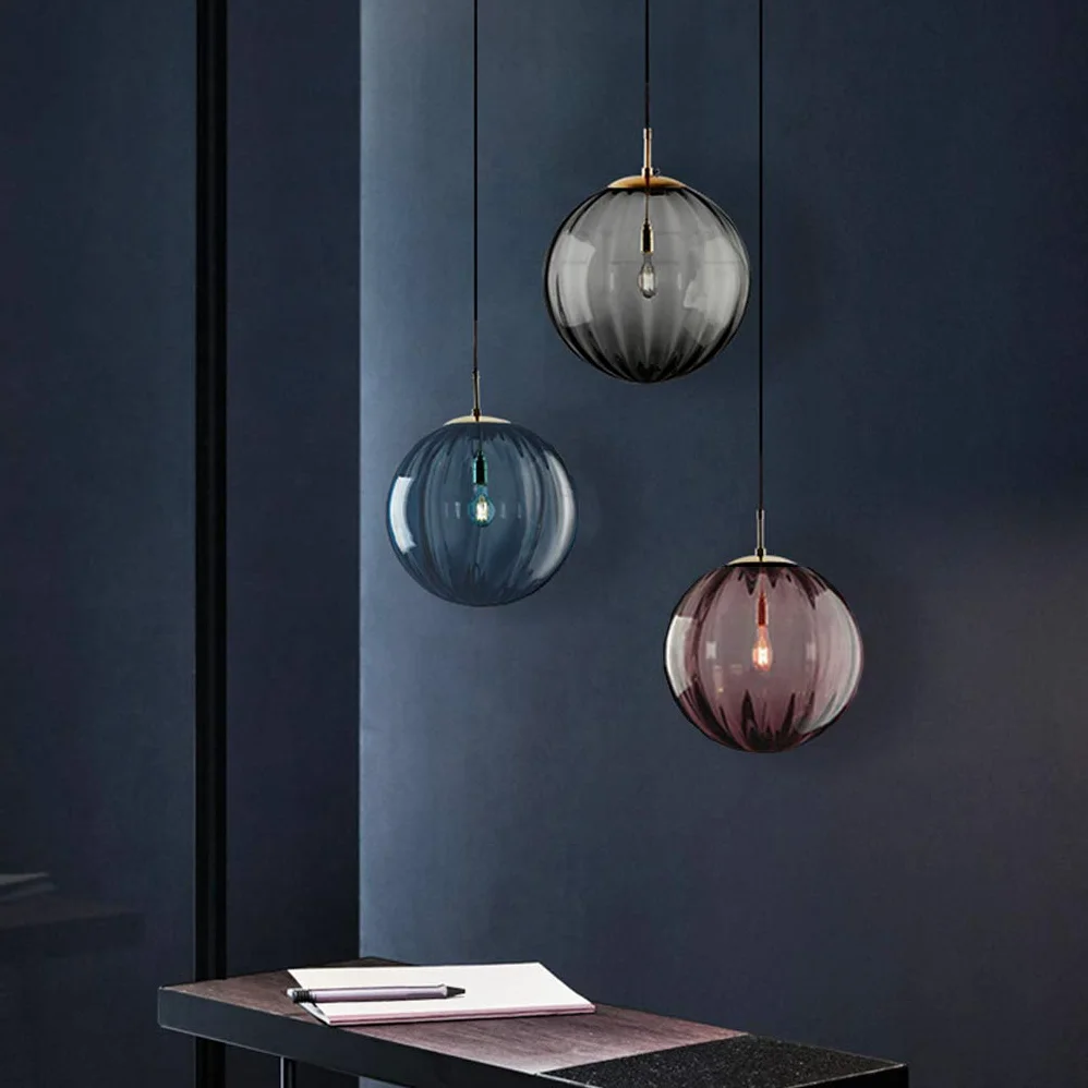 LANMOU Szklana lampa wisząca w stylu vintage, 1-punktowa lampa wisząca ze szklaną kulą, abażur z regulacją wysokości, kula, do salonu, żyrandol, Ø 20 cm, okrągła lampa wisząca, długość kabla 120 cm