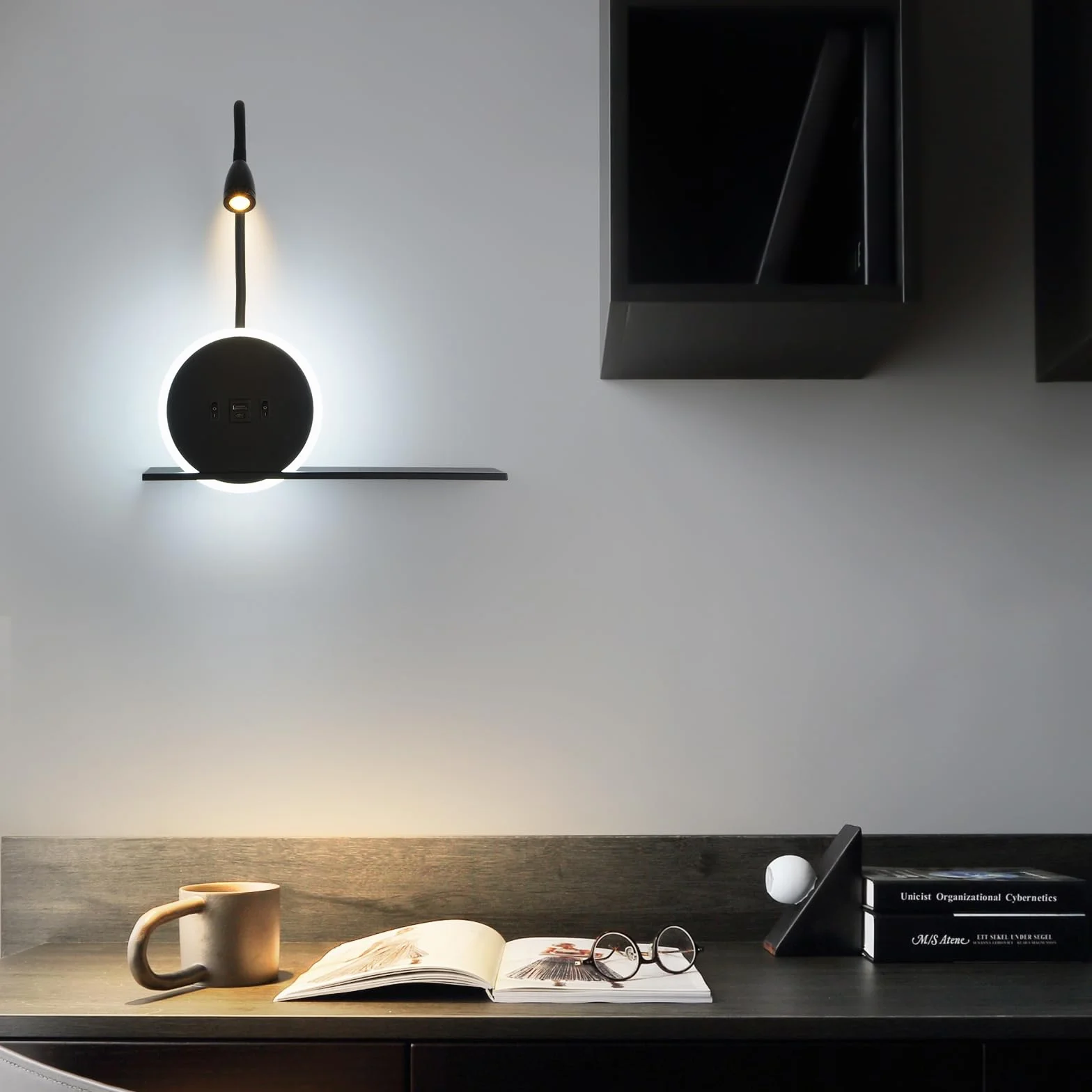 SANSHI Lampa do czytania na ścianie LED z przełącznikiem, lampka do łóżka z USB + złącze ładowania typu C