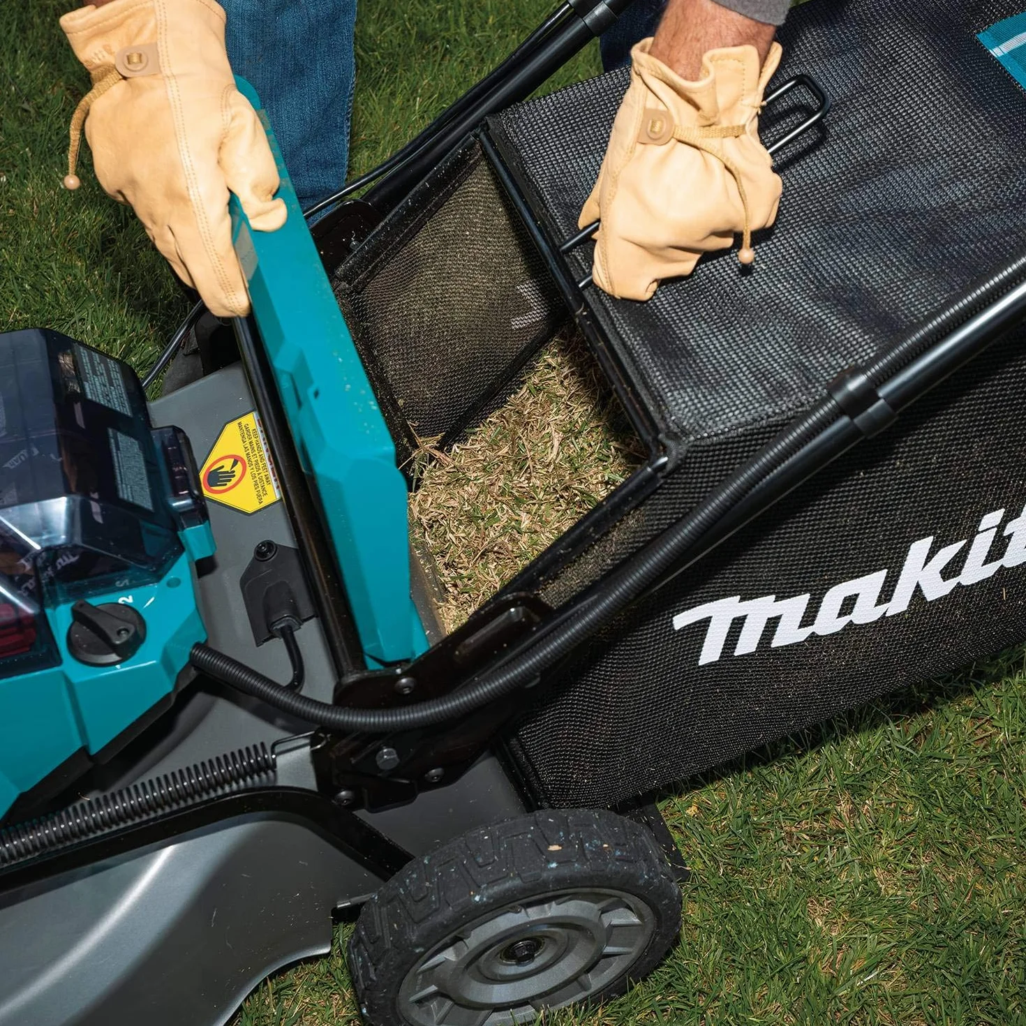 Makita DLM530Z kosiarka akumulatorowa 2 x 18 V