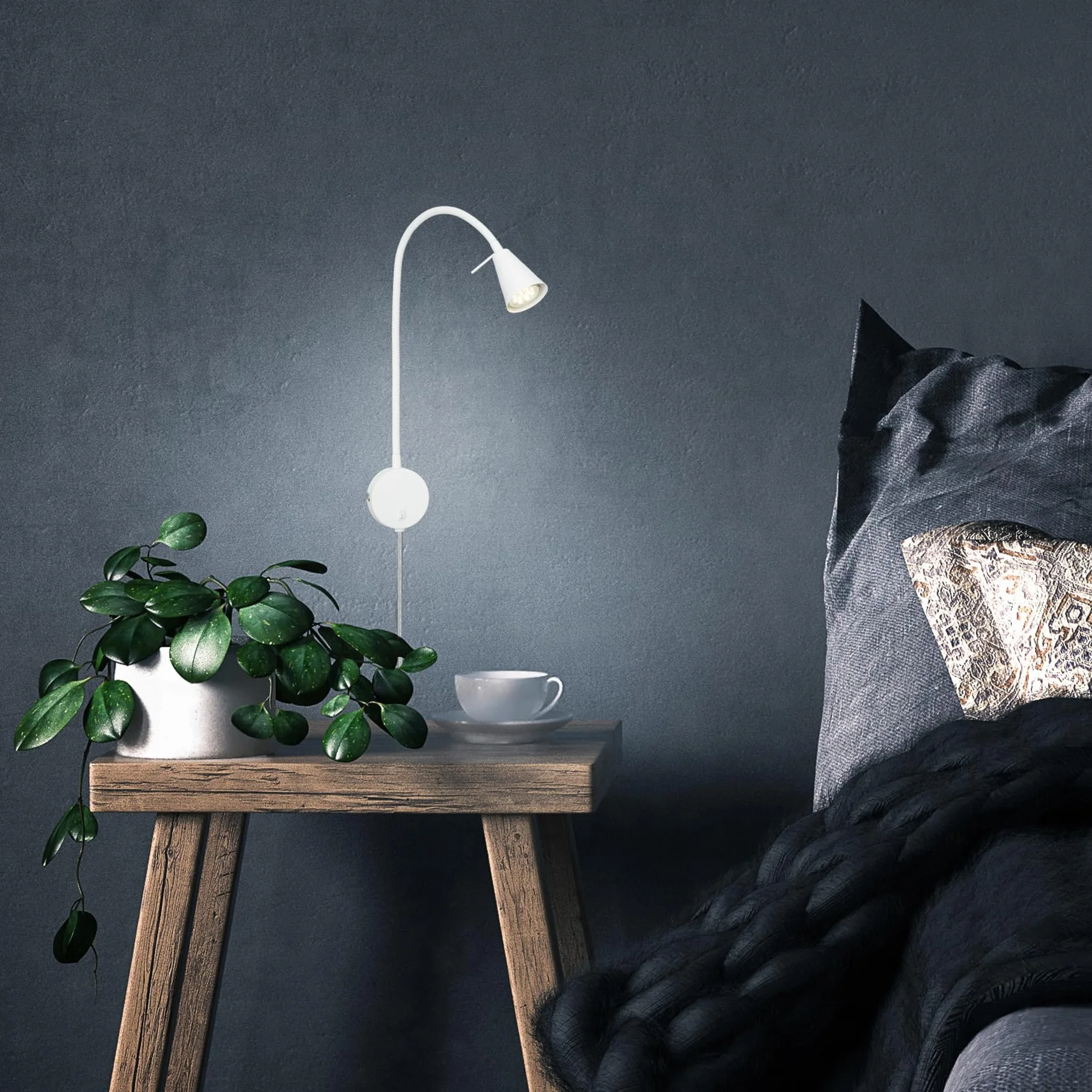 Briloner Leuchten lampa LED do łóżka Flexarm, w zestawie włącznik/wyłącznik, 4 W, 400 lumenów, 3000 kelwinów, metal, biała, 4 W