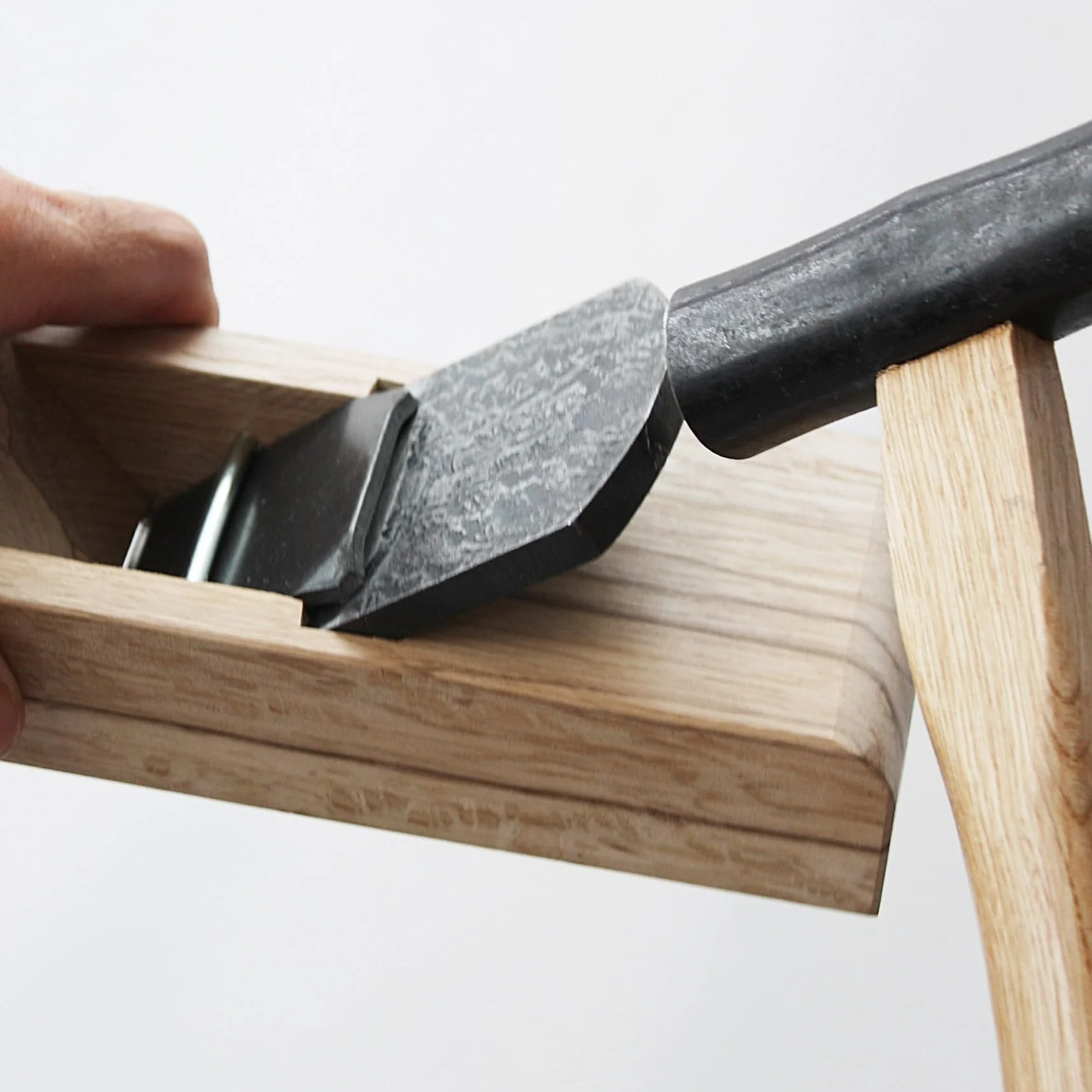KAKURI Japoński samolot blokowy 50 mm do obróbki drewna, kanna japoński samolot wygładzający ręczna ręczna strugarka do wykańczania drewna, 24 x 6,3 x 5,8 cm, korpus dębu ECO, wyprodukowana w Japonii