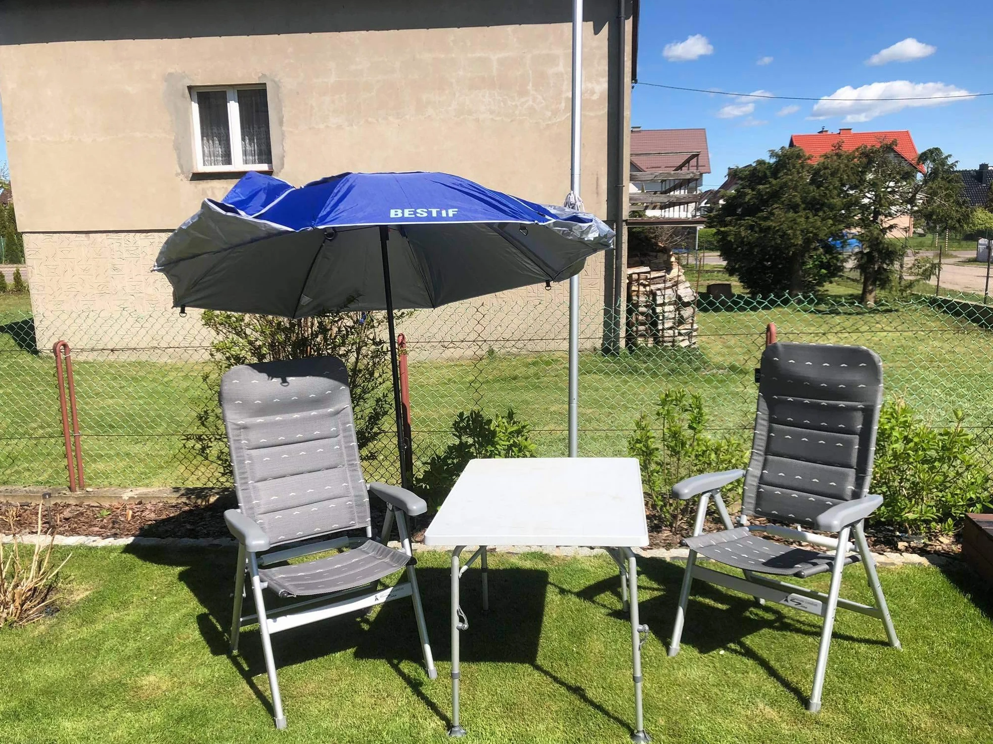 Parasol przeciwsłoneczny ogrodowy 2w1 ochrona UV 50 składany 210 x 220 cm