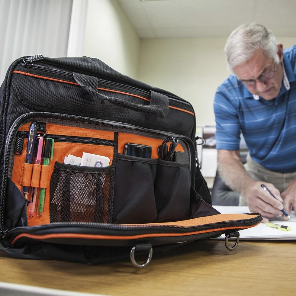 Torba na narzędzia, torba Tradesman Pro Tech z kieszenią na laptopa, czarno-pomarańczowa Klein Tools 55455M