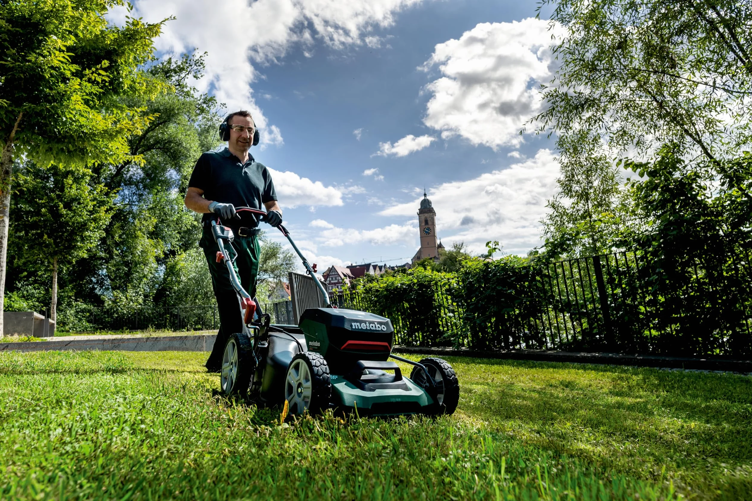Metabo kosiarka akumulatorowa RM 36-18 LTX BL 46 18 V mulczowanie 800 m²