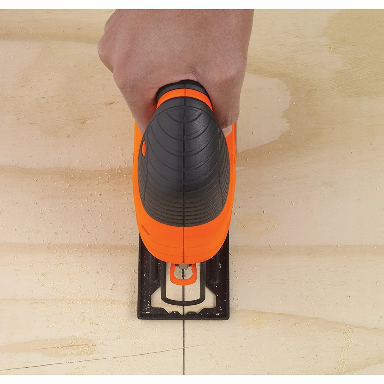 Black+Decker Wyrzynarka, wyrzynarka wahadłowa (520 W, maks. głębokość cięcia 70 mm, z miękkim uchwytem, kanał Sight-Line, pałąk ochronny, zintegrowana funkcja dmuchawy piły, ergonomiczne uchwyty, łącznie z brzeszczotem do drewna) KS701E