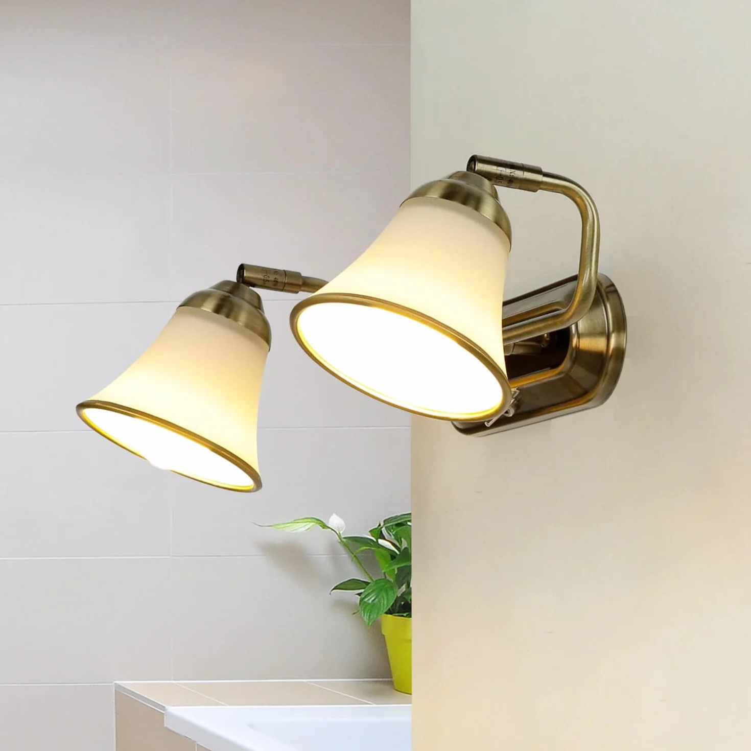 Lampa ścienna łazienkowa regulowana z przełącznikiem, oświetlenie lustra, secesyjne, obrotowe, brąz, niskie odblaski, szkło, 2 żarówki, E14, W:42 cm, kinkiet lustro