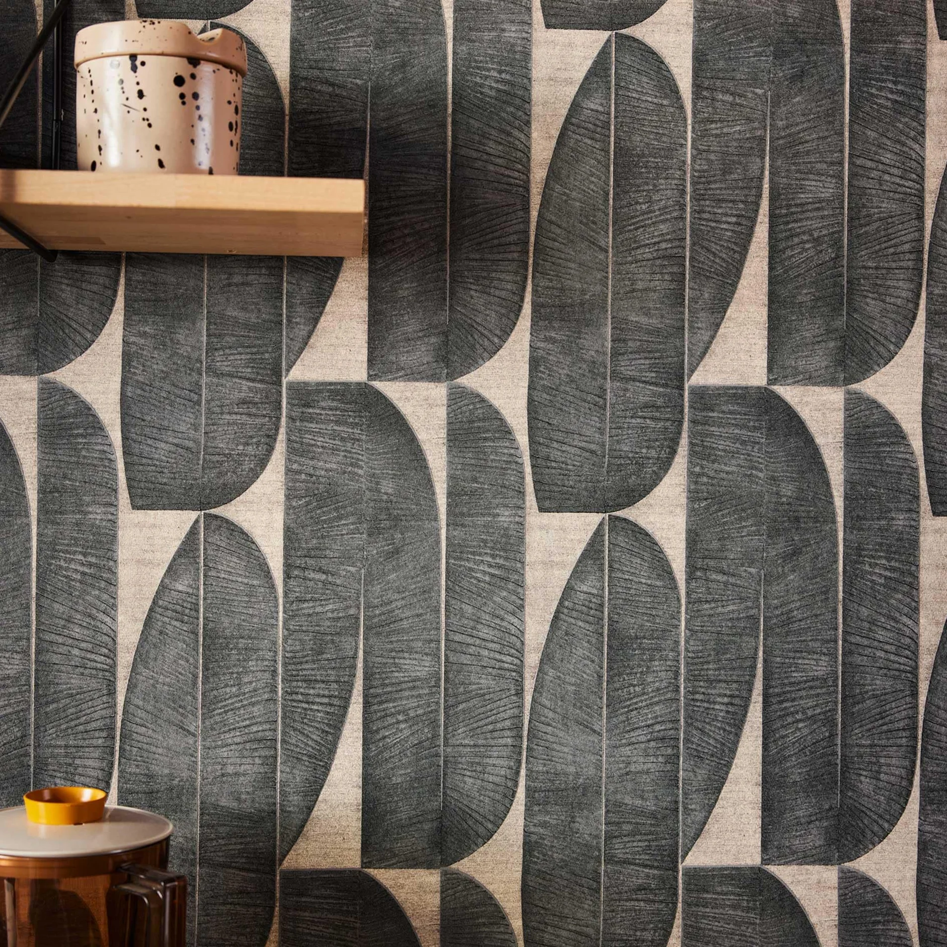 Livingwalls Tapeta 396583 z liściem banana w kolorze beżowym – wysokiej jakości designerska tapeta kwiatowa – matowa tapeta ścienna do różnych pomieszczeń – 10,05 m x 0,53 m – Made in Germany