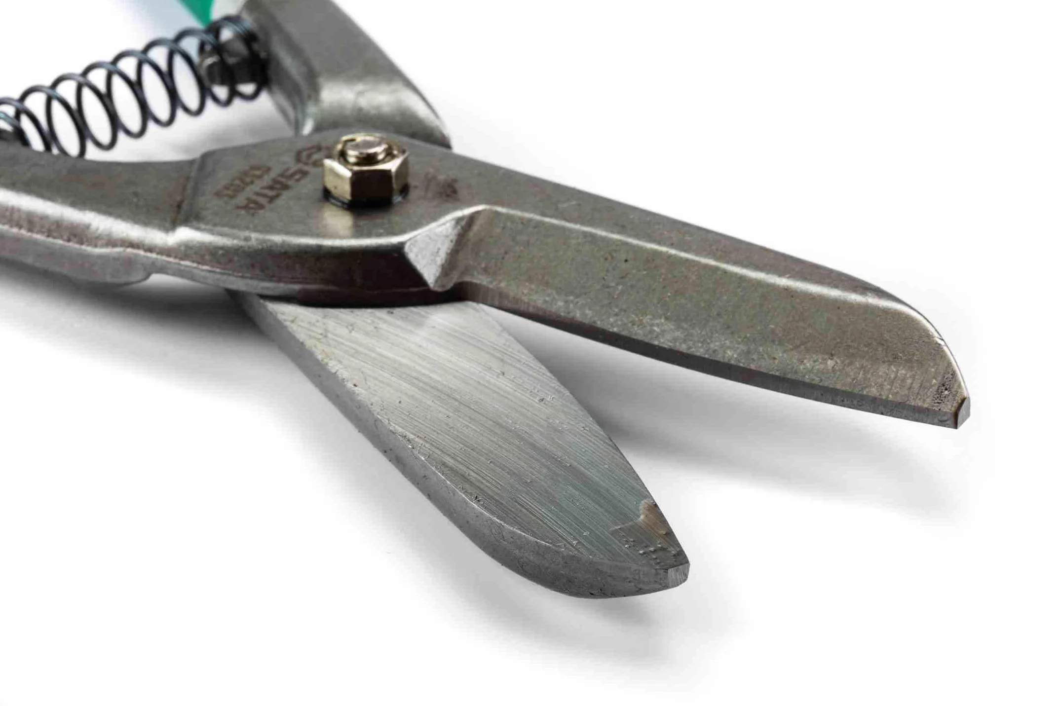 SATA ST93201 nożyce do blachy 200 mm/8 cali do prostego cięcia z ergonomicznym i dyppowanym uchwytem i mechanizmem sprężynowym