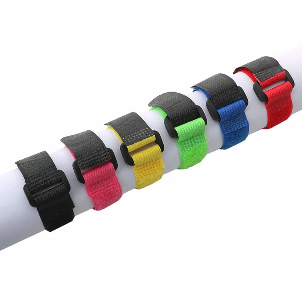 30 sztuk 20 x 2 cm zestaw nylonowych opasek kablowych, paski kablowe wielokrotnego użytku, regulowane zapięcia na kable z haczykiem i klamrą (czerwony żółty niebieski zielony różowy czarny)