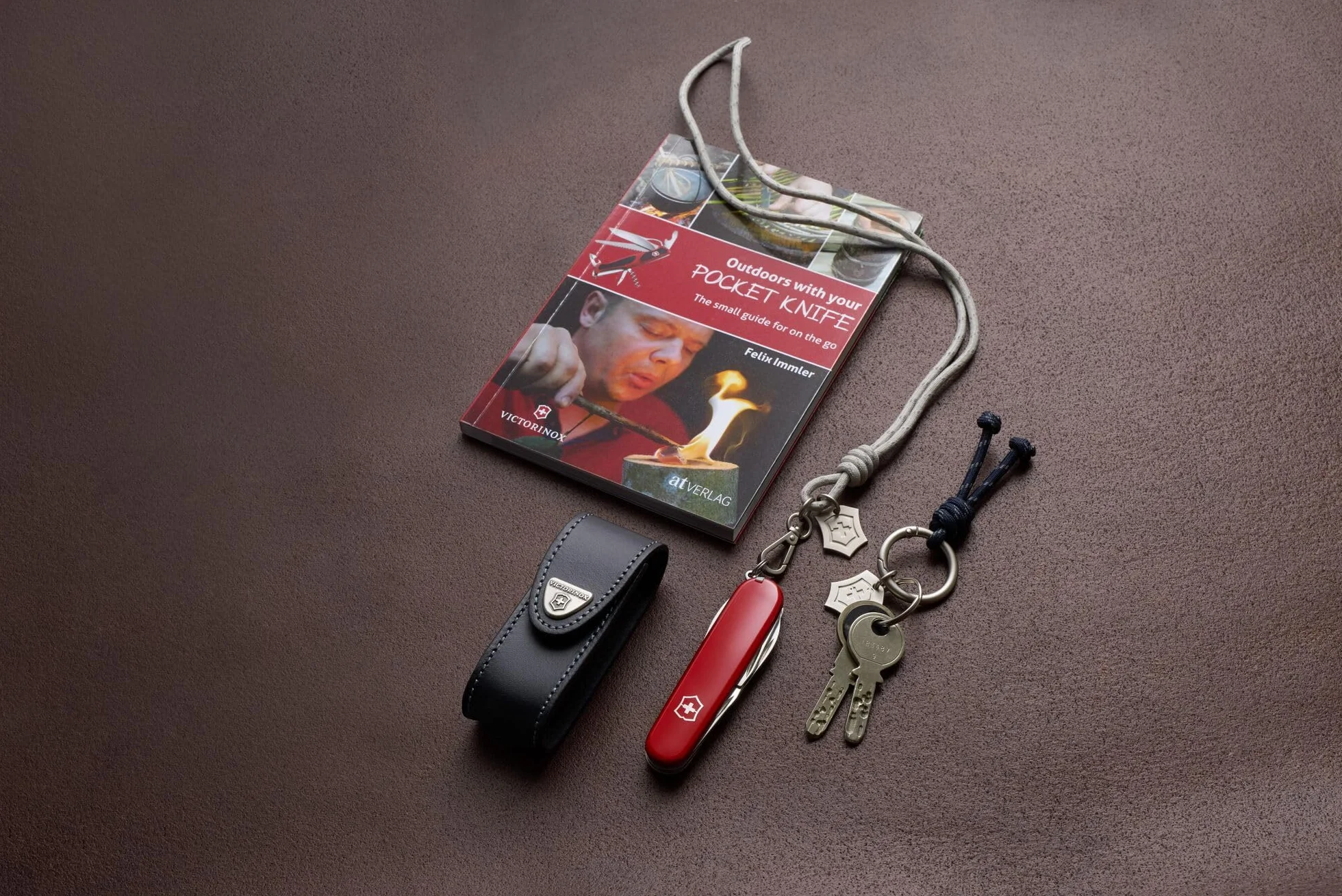 Victorinox Leather Pouch for Swiss Army Pocket Knives, 3,5 cm x 10 cm