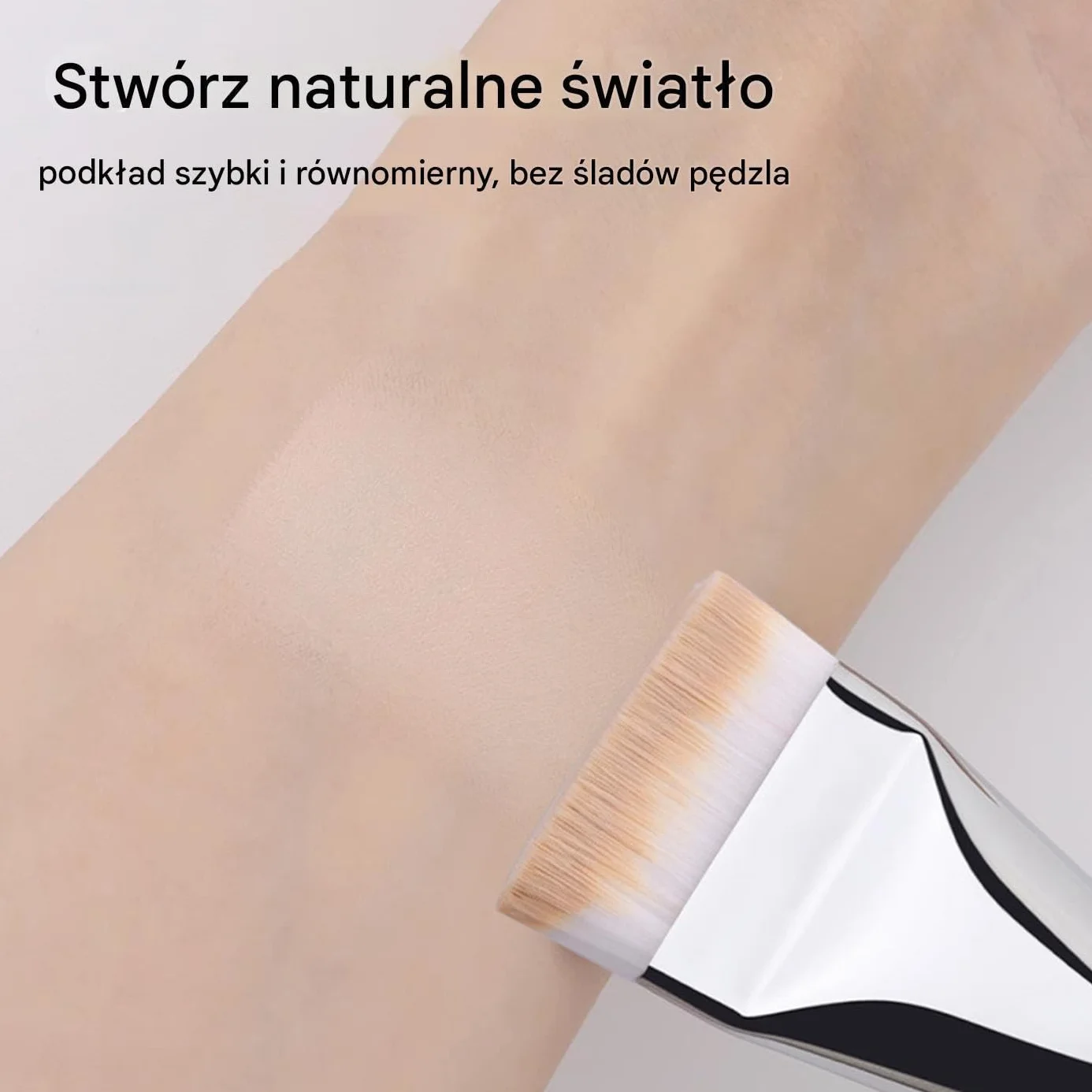 Foundation Brush, Flat Top Brushes, 5.63 Inches Portable Ultra Thin Design with Concealer Pad, Flattop Makeup Tool for Buffing, Blending, Face, Cheeks, Nose, Beauty Routine, Cosmetics