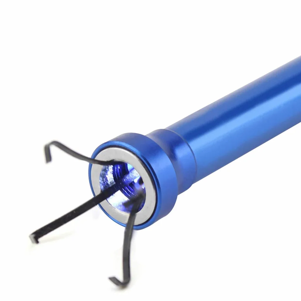 Czterostronowy wytrych, stop LED 4 pazury wałek uniwersalny magnetyczny oświetlenie wielofunkcyjne narzędzie zbieranie pazur rodzaj zbieraczy śmieci pazur magnetyczny gięty wąż reacher pickup
