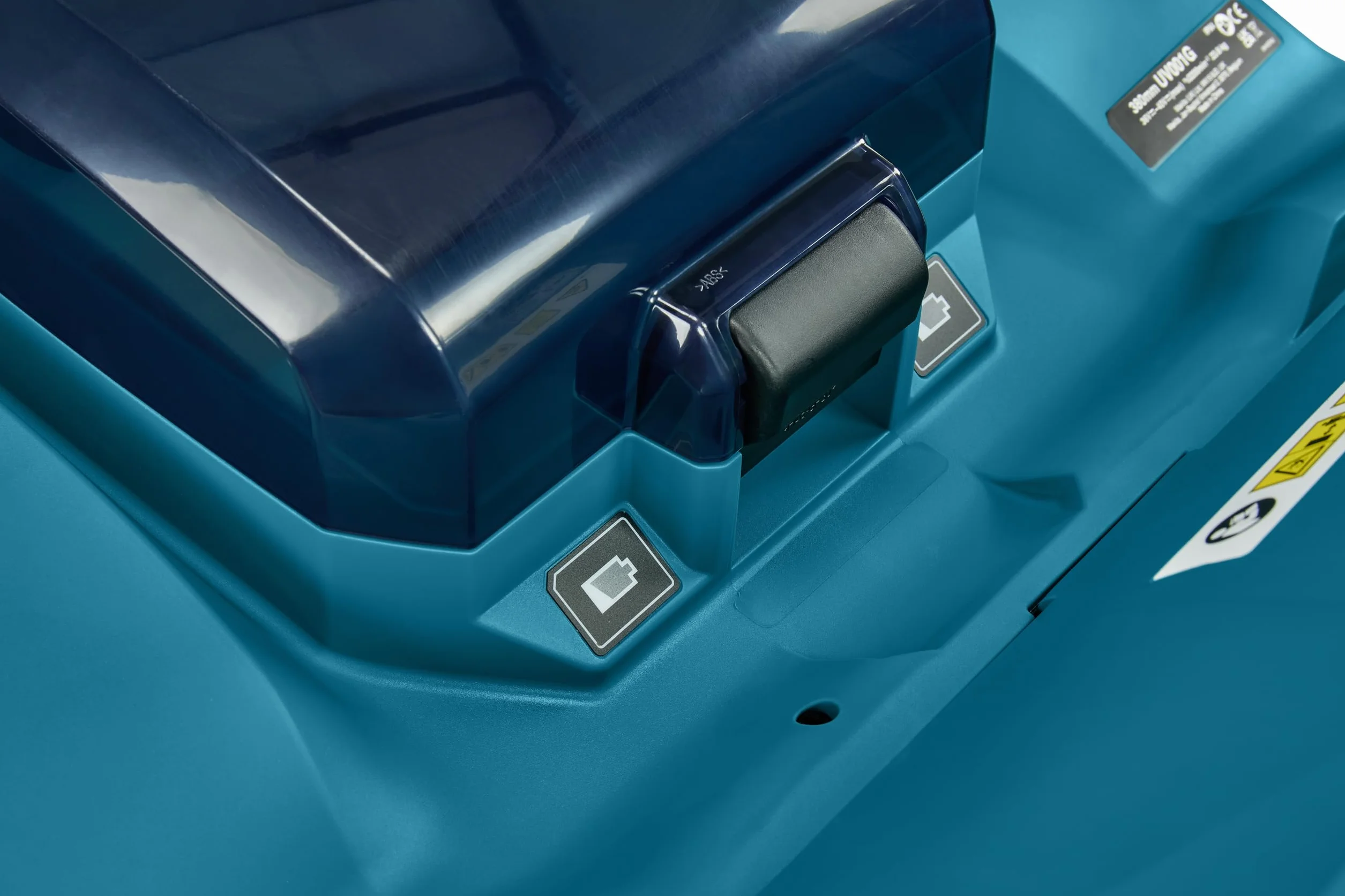 Makita UV001GZ wertykulator akumulatorowy 40 V maks. (bez akumulatora lub ładowarki)