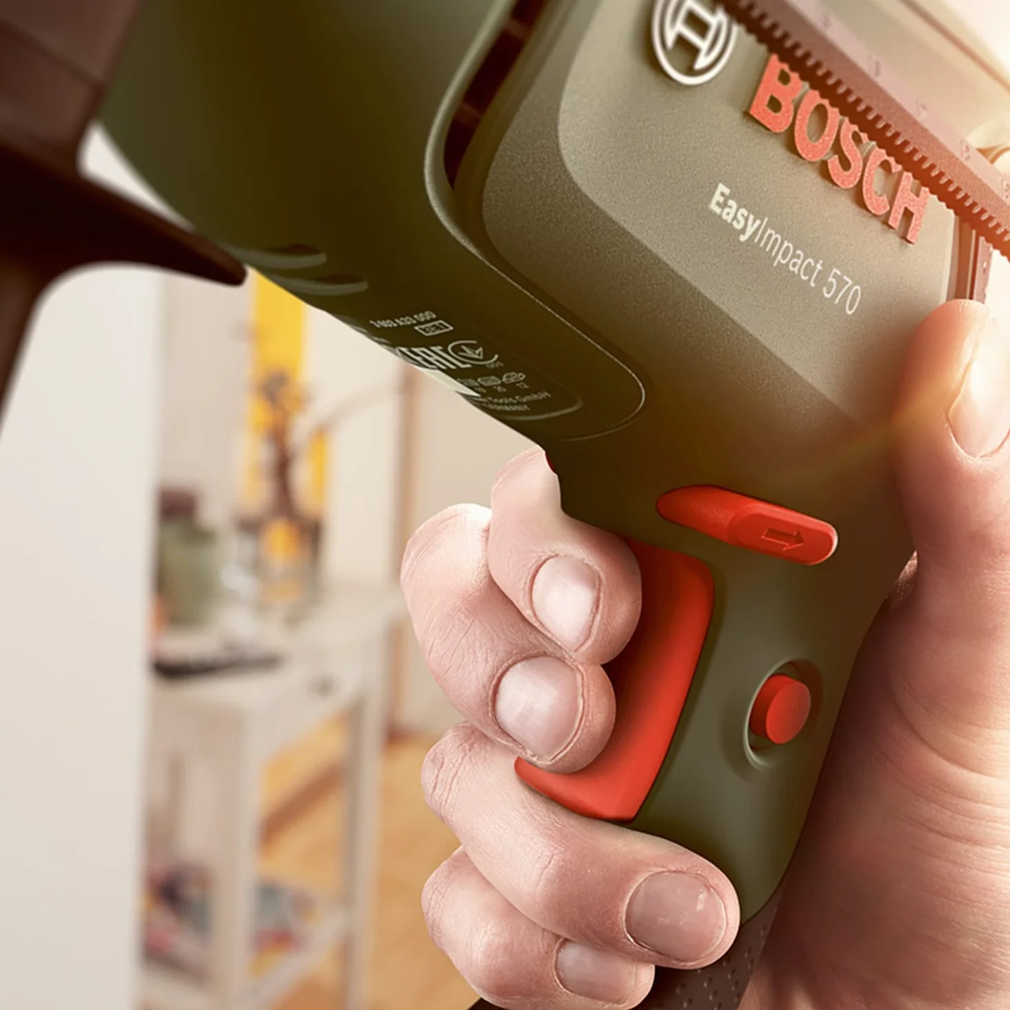 Sieciowa wiertarka udarowa EasyImpact 570 firmy Bosch (570 W, walizka)