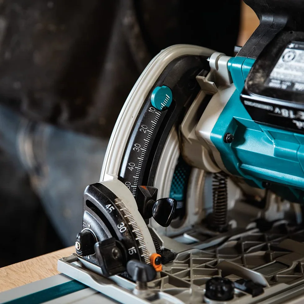 Makita Piła Tarczowa 36 V ZJT-013 39.5 x 29.5 x 32 cm
