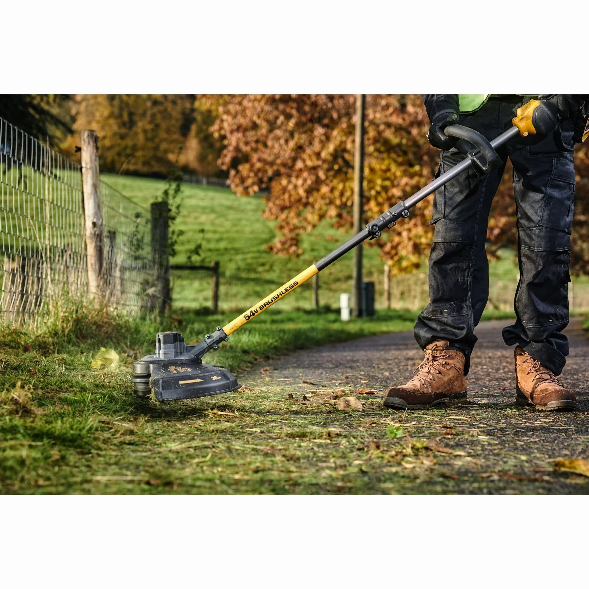 DEWALT DCM5713N XR Flexvolt Podcinacz strunowy 54 V