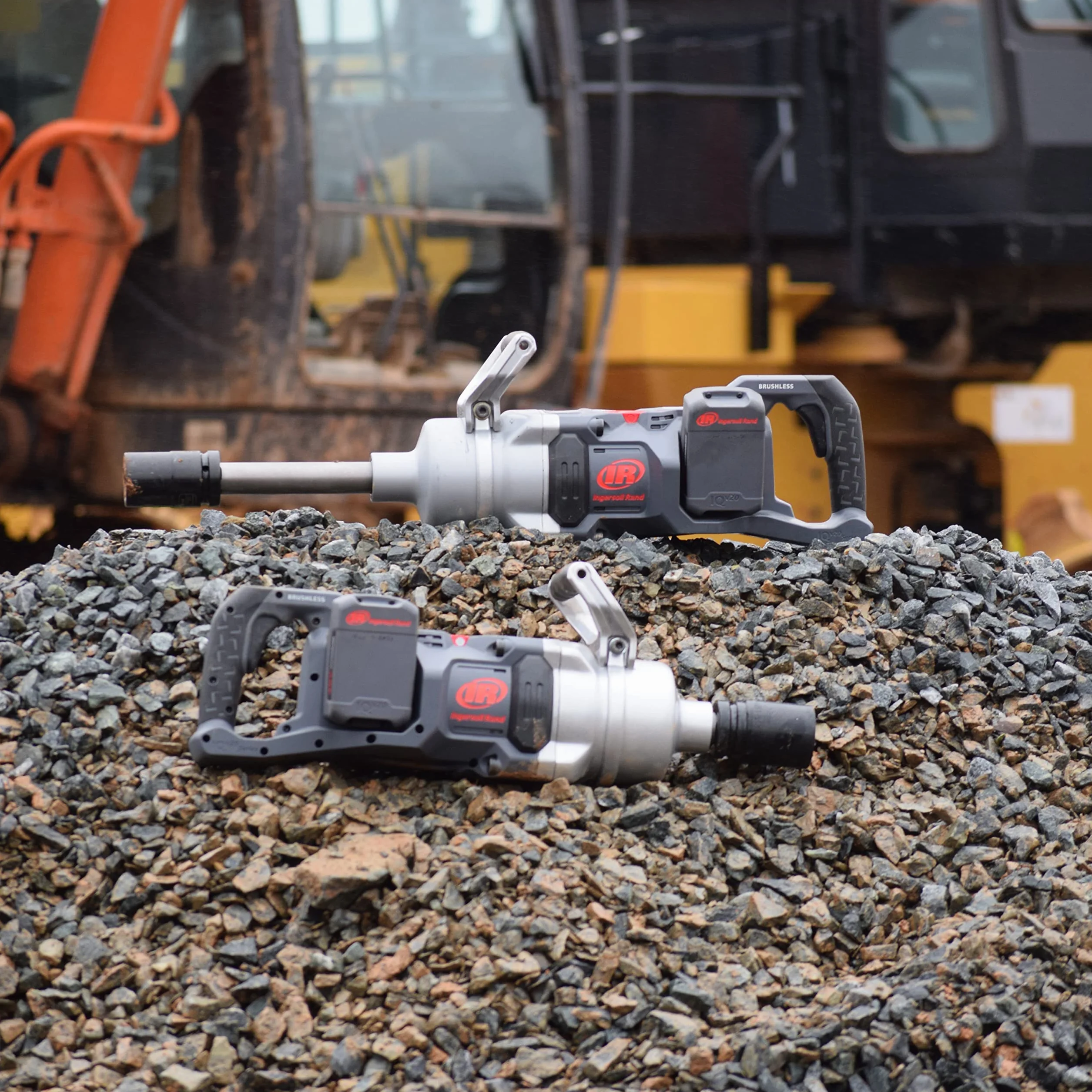Ingersoll Rand Klucz udarowy W9491-K4E-EU, 1" 20V, klucz udarowy do dużych obciążeń z krótkim kowadełkiem, zestaw kluczy z (4) akumulatorami litowo-jonowymi 5,0 Ah i podwójną ładowarką