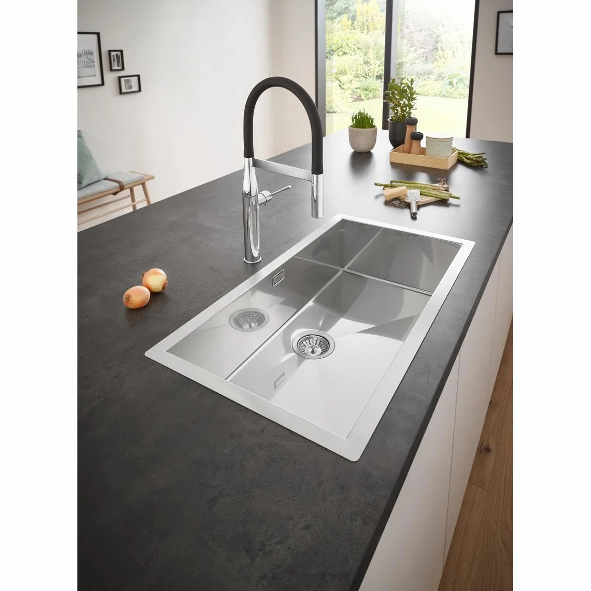 GROHE K700 | 1 miska | Zlewozmywak kuchenny - montaż od góry lub podtynkowy | w zestawie: zestaw na odpady, kosz na odpady, zestaw montażowy | stal nierdzewna | 31580SD1
