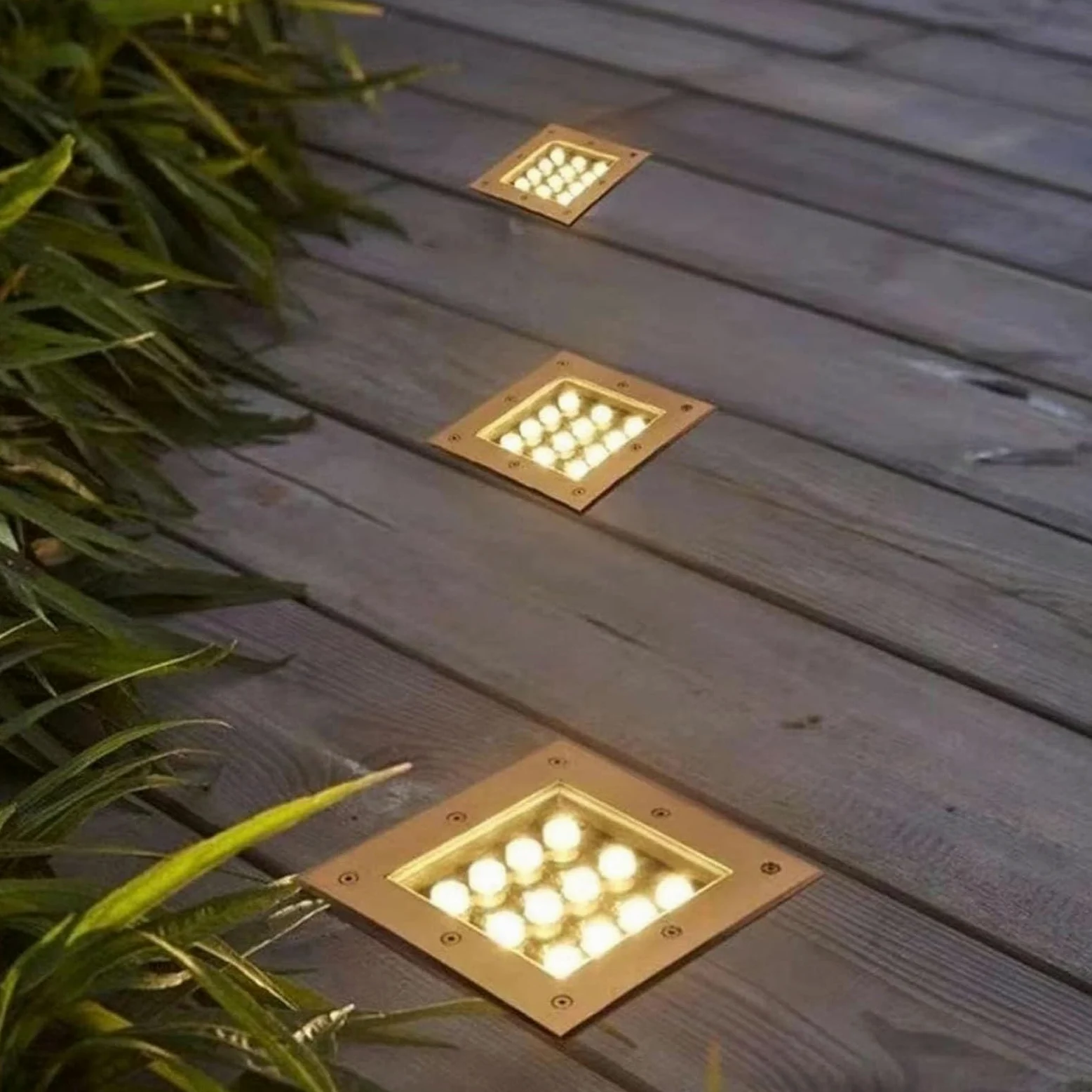 Kwadratowy reflektor LED do ogrodu - zewnętrzna lampa wpuszczana, wodoodporna IP67, projektor podwórka, oświetlenie ścienne i podłogowe niskiego napięcia 12 V (zielone światło, 24 W)