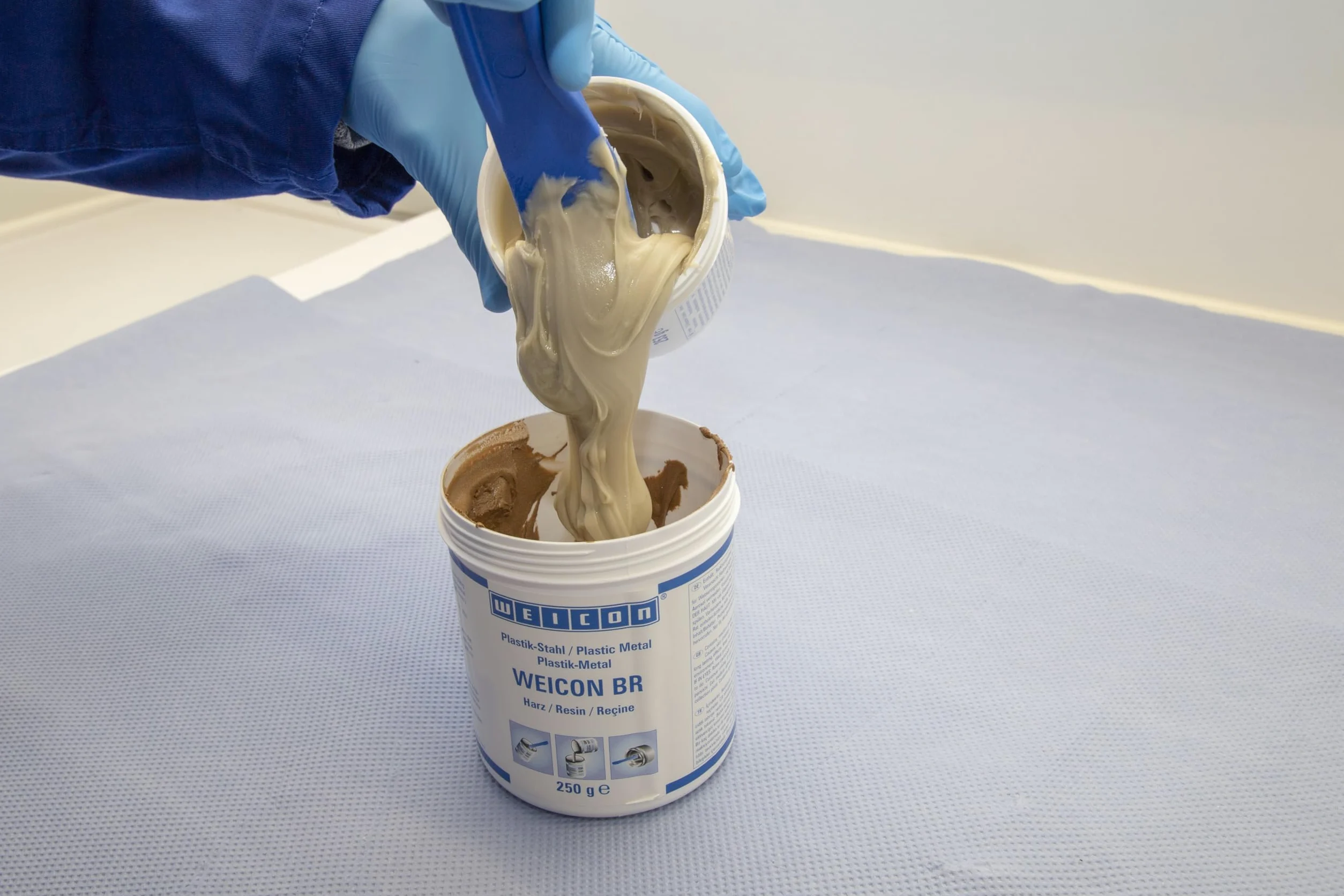 Weicon 10420005 BR żywica epoksydowa plastikowa stal 500 g naprawa części brązu, 500 g