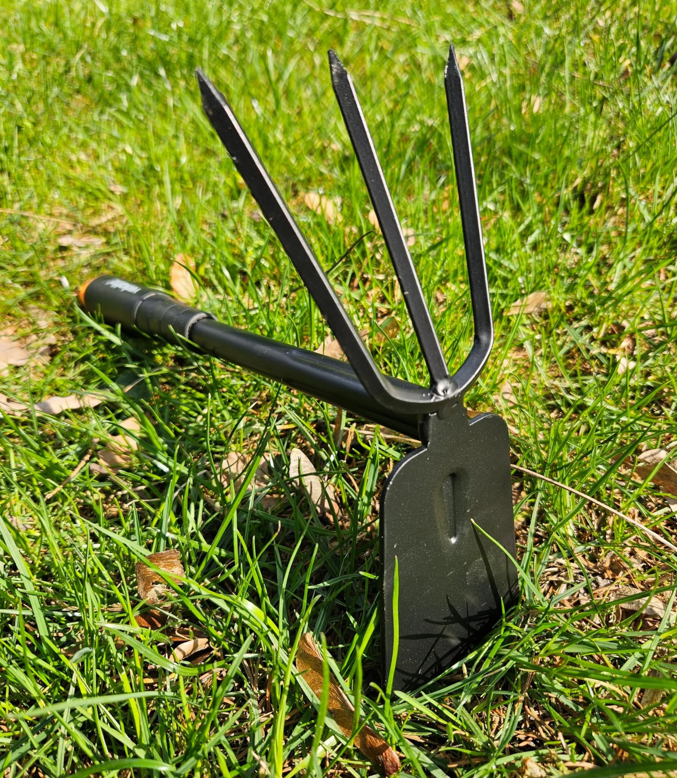 Mivos Motyka z 3 kolcami do uprawy i pielenia ziemi/Podwójna motyczka z 3 zębami/dwugłowicowa metalowa motyka do przesadzania, szerokość 7 cm