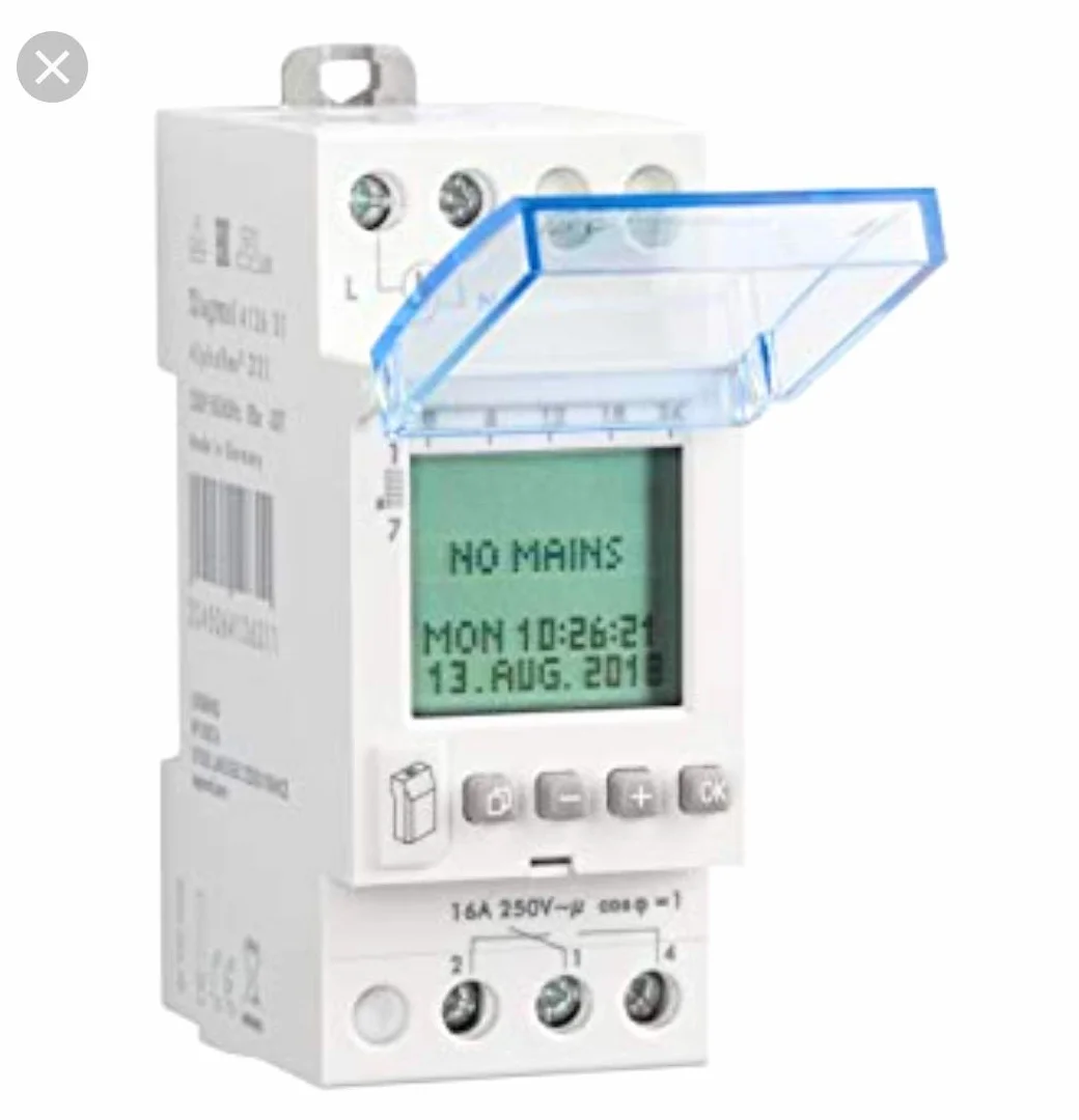LEGRAND, Cyfrowy zegar sterujący Astro z funkcją kombi AlphaRex D21, 1-kanałowy, 2-modułowy z 56 programami przełączania do szyny montażowej 230 V/50 Hz, 412654