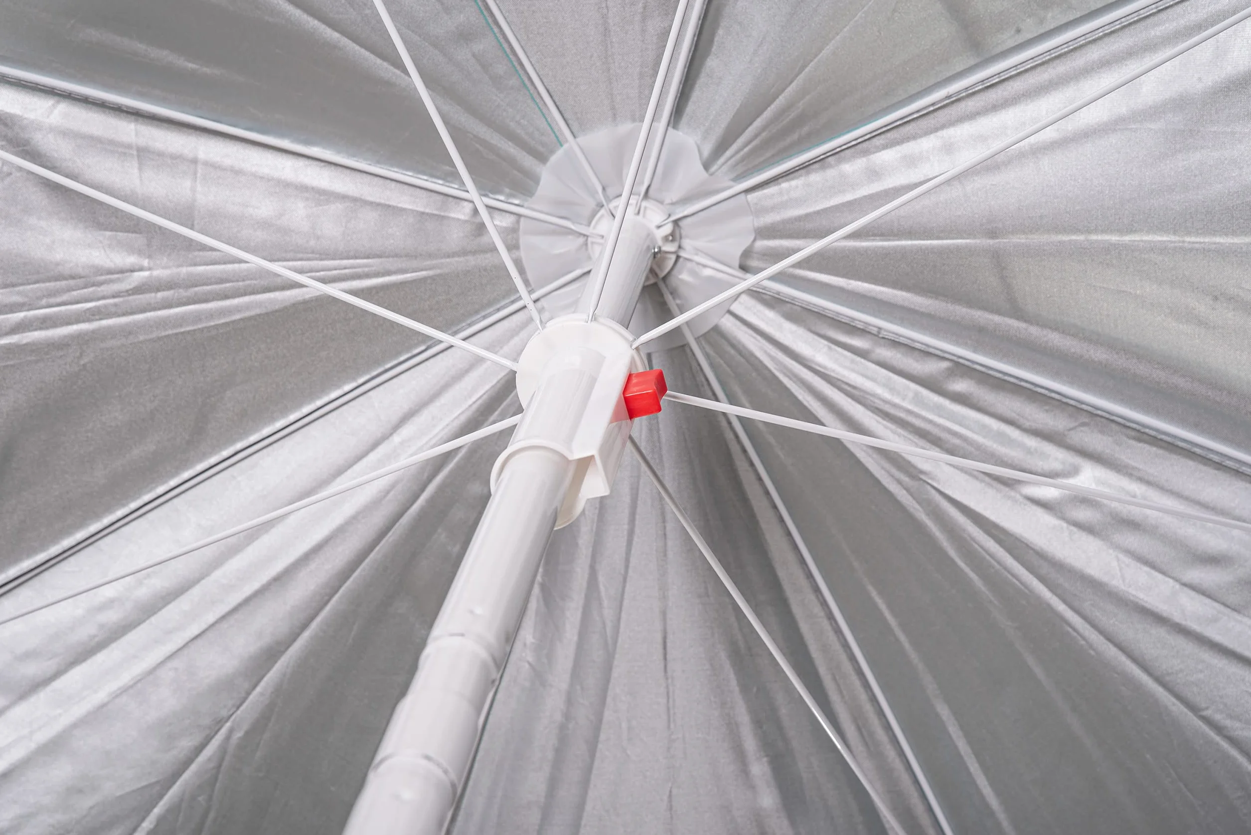 Parasol plażowy, ochrona przed słońcem, ochrona przed słońcem, z kołkiem do wbijania w ziemię, 160 cm, 180 cm, uchylny drążek aluminiowy