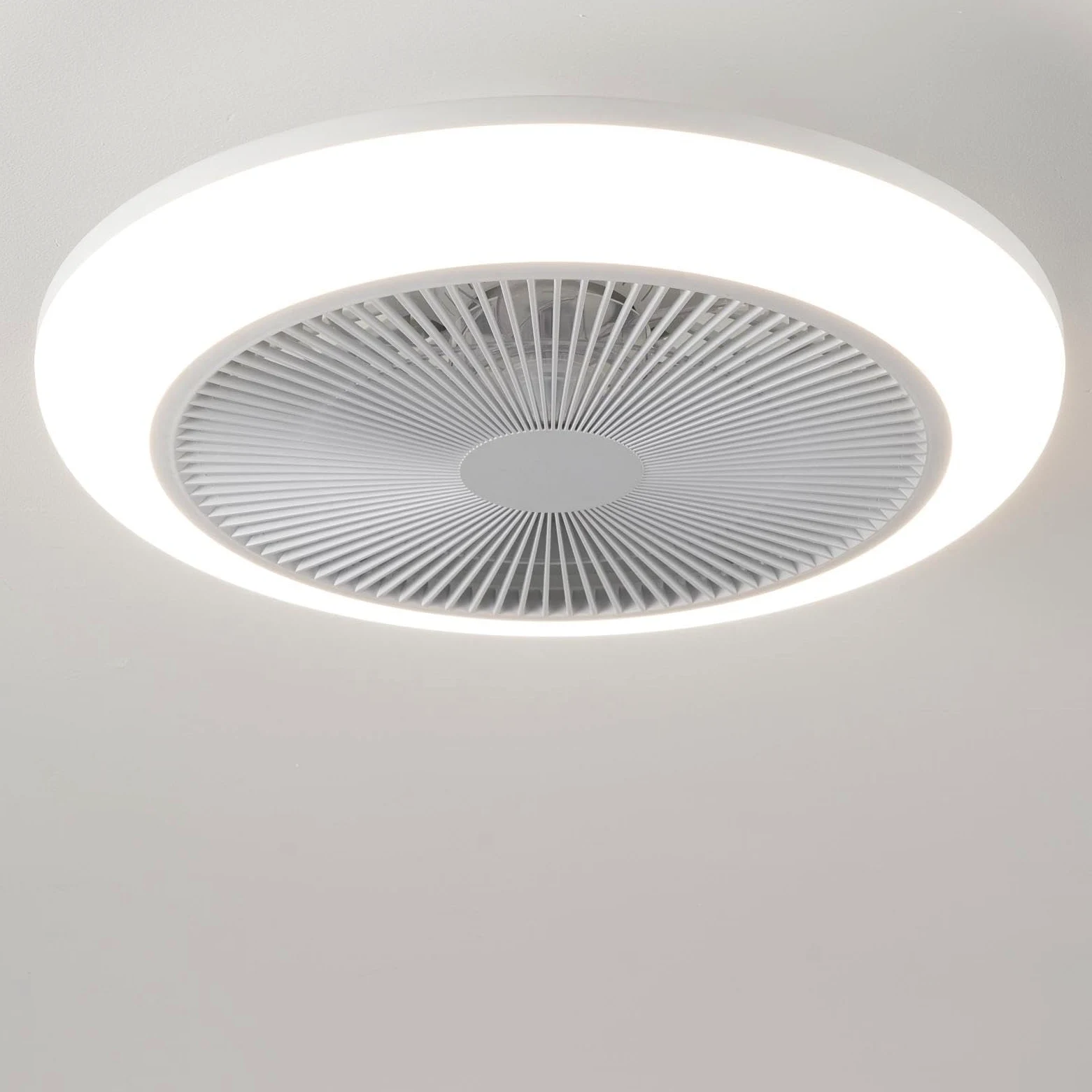 HARPER LIVING Wentylator sufitowy z oświetleniem LED i pilotem zdalnego sterowania, 50 W, 4000 lm, ściemniana lampa, 3 kolory światła, 6 prędkości, timer, cichy, do salonu, sypialni, kuchni