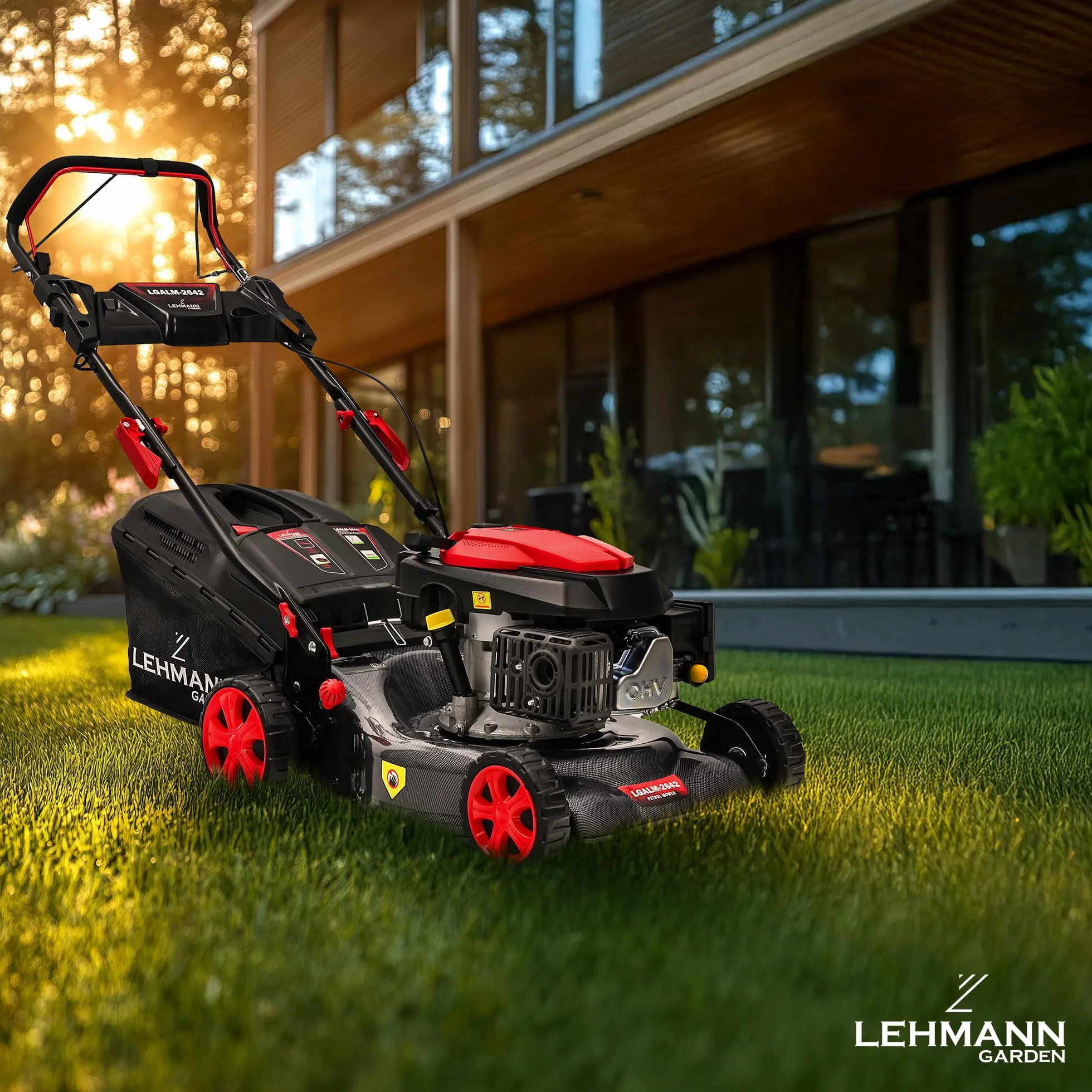 Lehmann LGALM-2642 kosiarka spalinowa z napędem 146 cm³ 2,6 kW szerokość cięcia 42 cm obudowa stalowa regulacja wysokości koszenia 25-70 mm