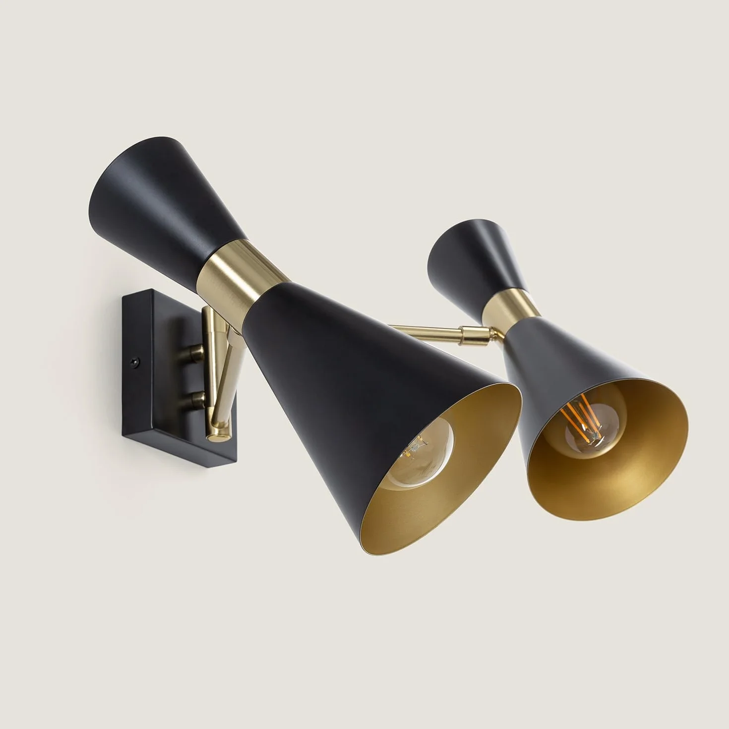 LEDKIA LIGHTING Lampa Ścienna z Ruchomą Głowicą Metal 2 Reflektory Jigger Czarny E27