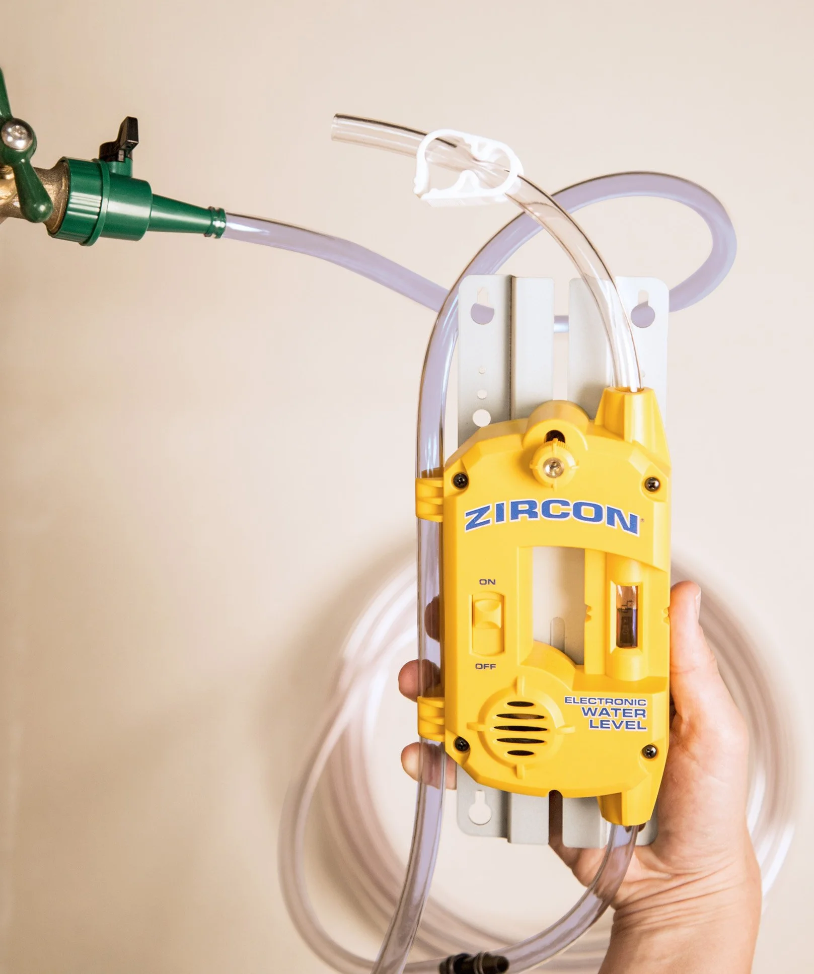Zircon Elektroniczny zestaw do poziomowania wody 25 z wężem i akcesoriami, żółty