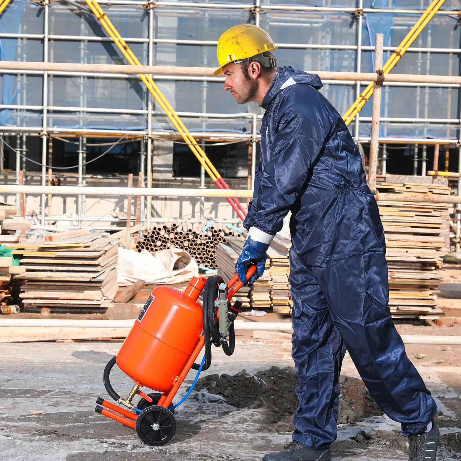 VEVOR Przenośna piaskarka 18,92 l, piaskarka 243,84 cm, wąż roboczy, piaskarka, ciśnienie robocze 60-110 psi, idealne do usuwania rdzy, farby, plam i polerowania dużych powierzchni