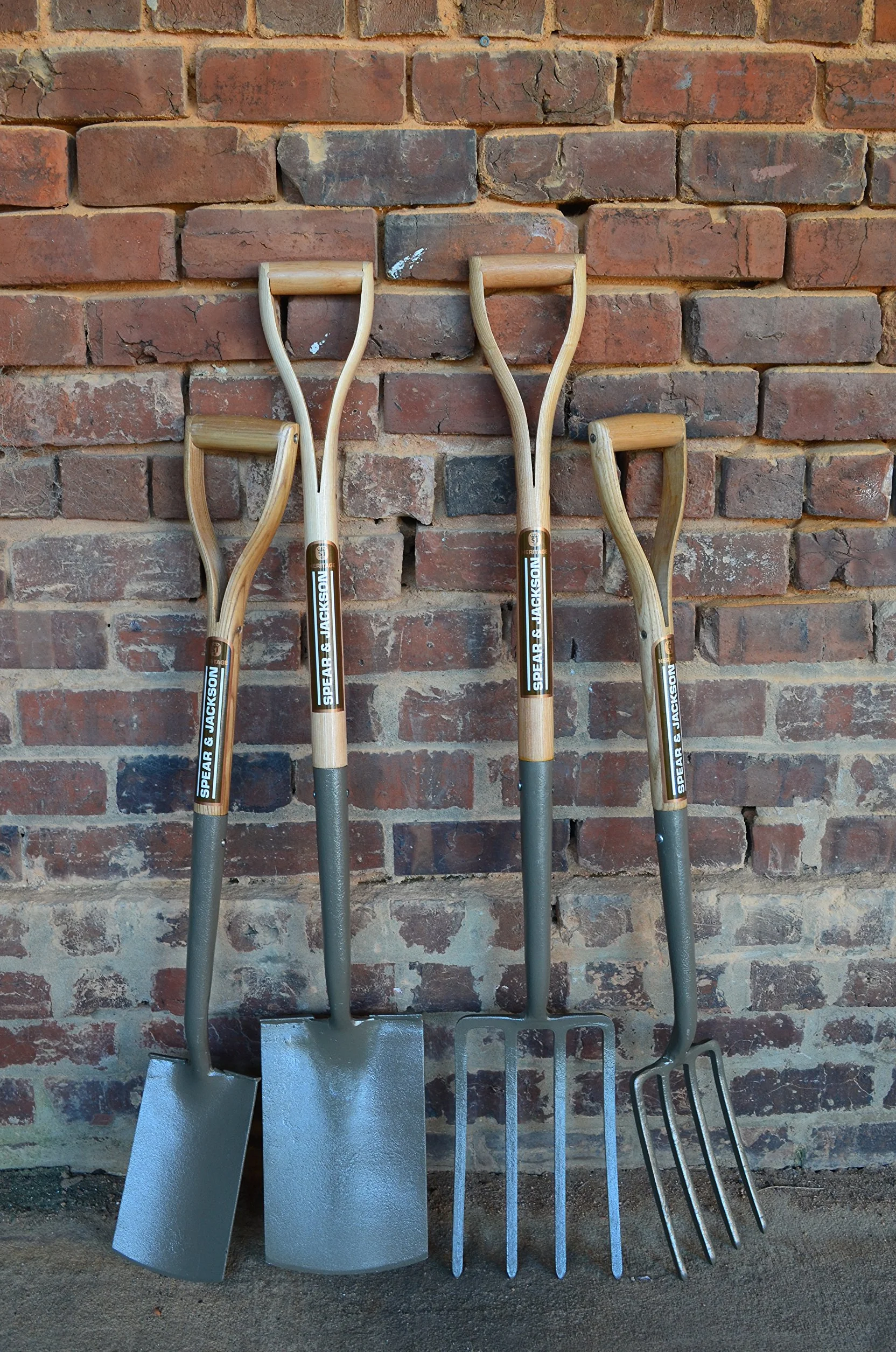 Spear & Jackson 1154Hr Heritage Kuta Łopatka Graniczna 71 cm