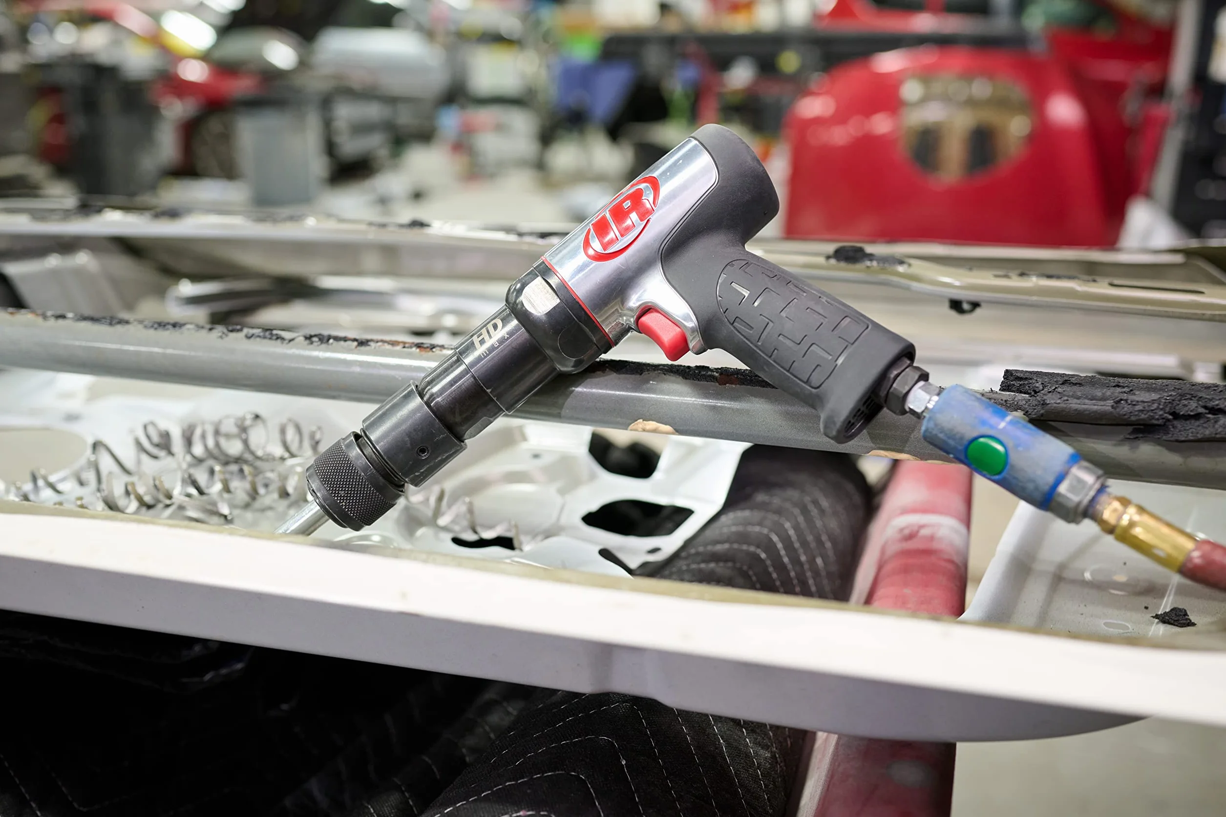 Ingersoll Rand Młot Pneumatyczny 135MAXK 2600 Udarów/Min 76mm Skok 3/4 cala Zestaw 5 Przecinaków