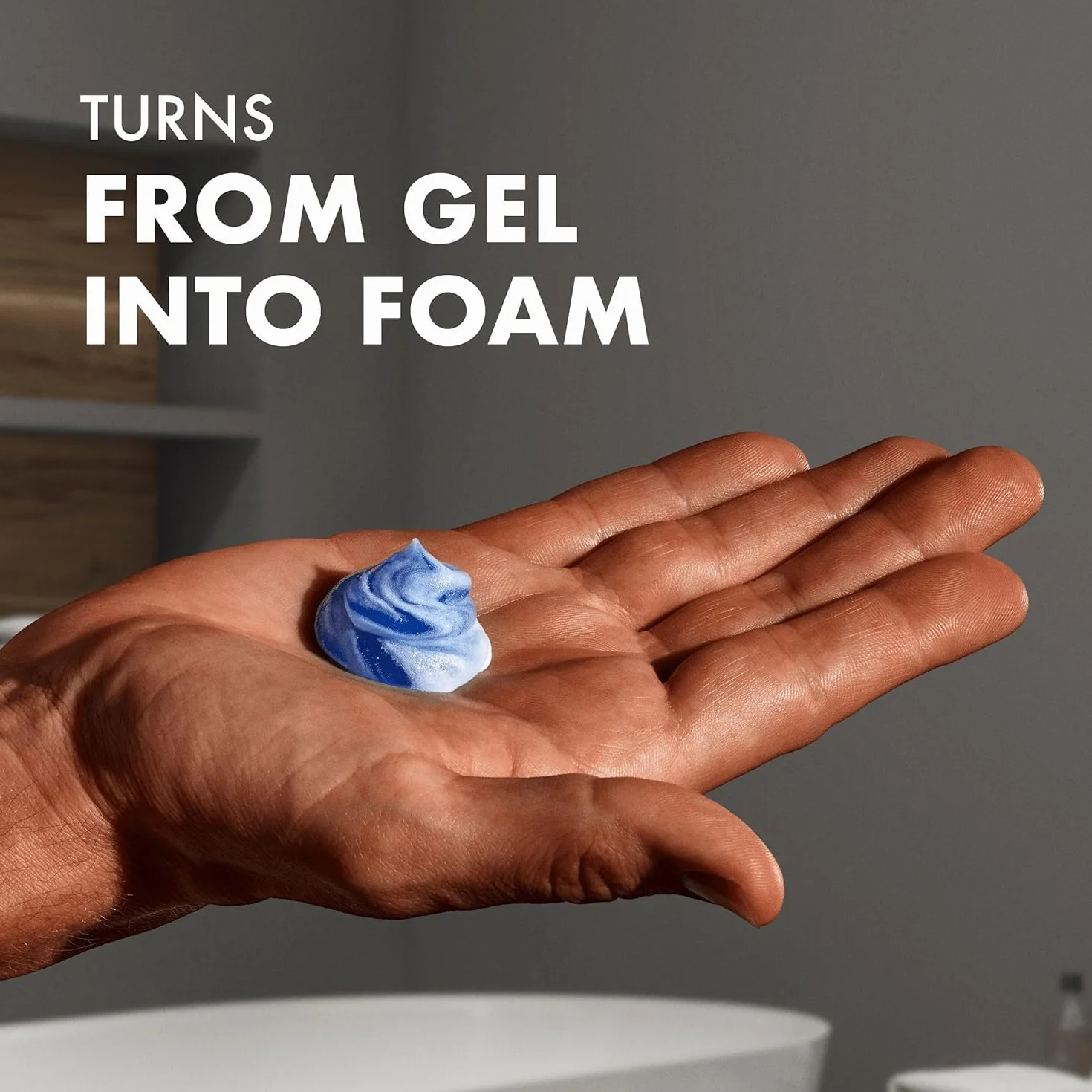 Gillette Fusion żel do golenia dla mężczyzn (200 ml), z olejkiem migdałowym, do skóry wrażliwej, 5-krotne działanie: czyści, nawilża, chroni, odświeża i uspokaja, prezent dla mężczyzn