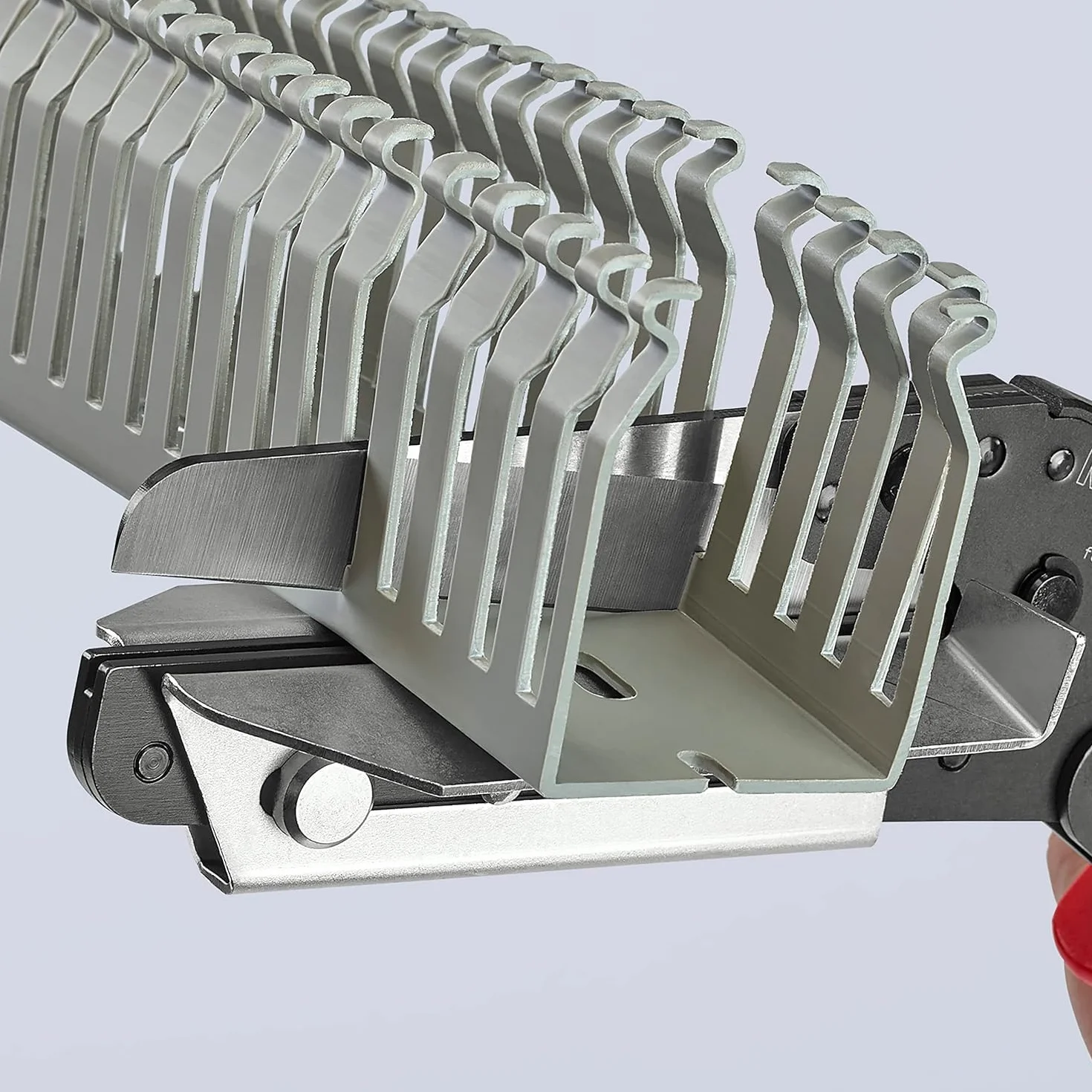 KNIPEX Nożyce do tworzywa sztucznego również do korytek kablowych z osłonkami wielokomponentowymi 275 mm, 95 02 21