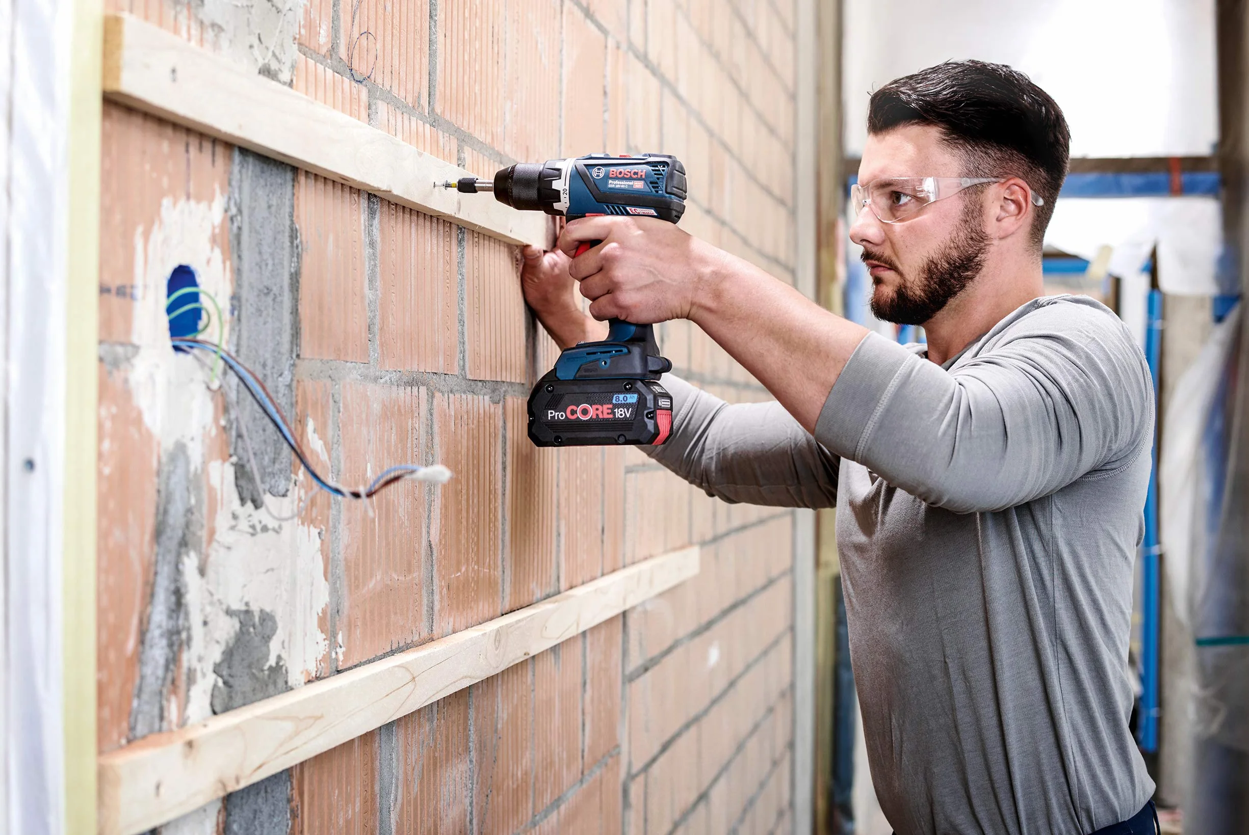 Bosch Professional Zestaw Bitów i Kluczy Nasadowych, 43 Elementy (Akcesoria do wiertarko-wkrętarek, do wiertarek)