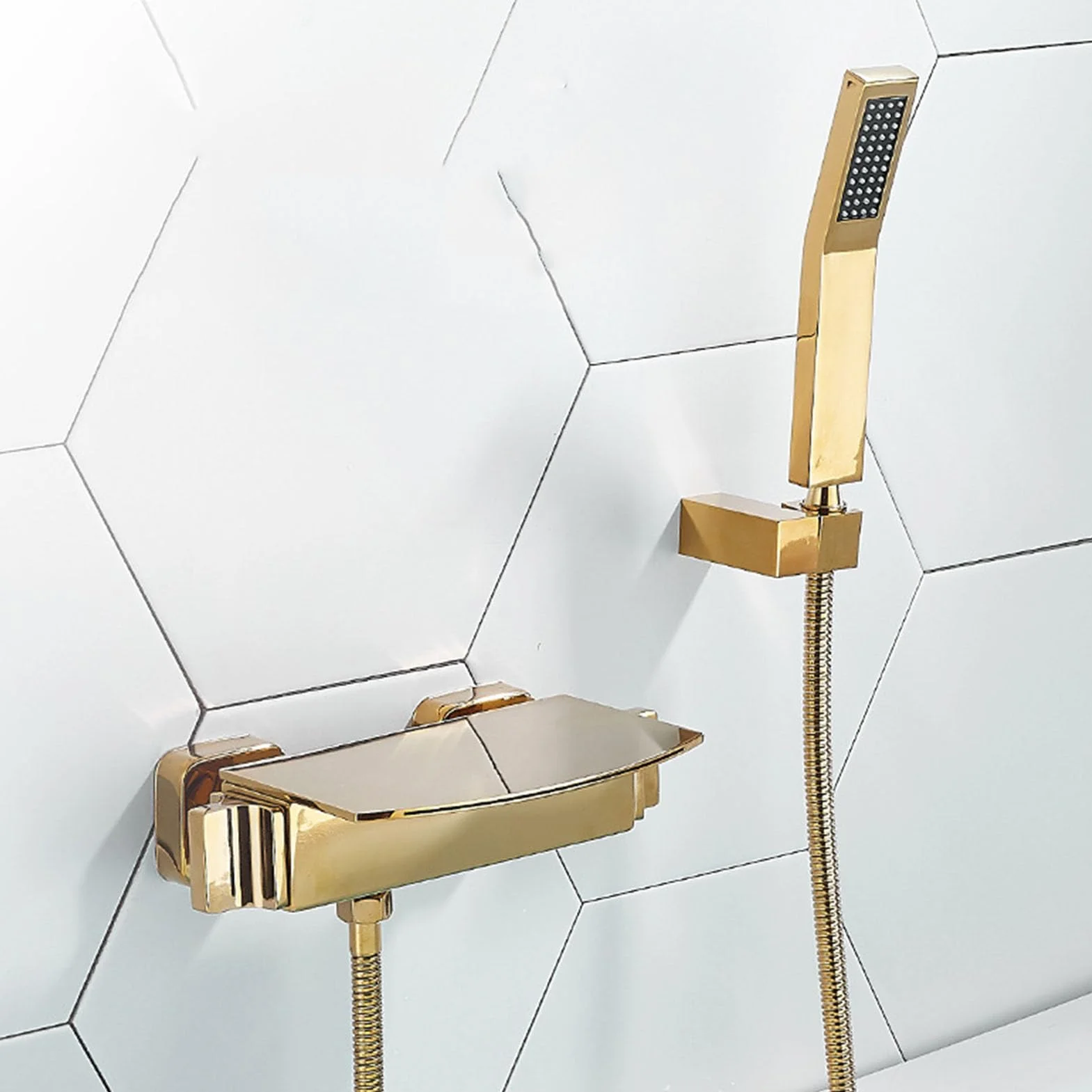 Bateria wannowa z główką prysznicową, bateria wannowa z wodospadem, bateria wannowa, bateria wannowa ścienna, nowoczesny zestaw baterii do wanny łazienkowej,Gold