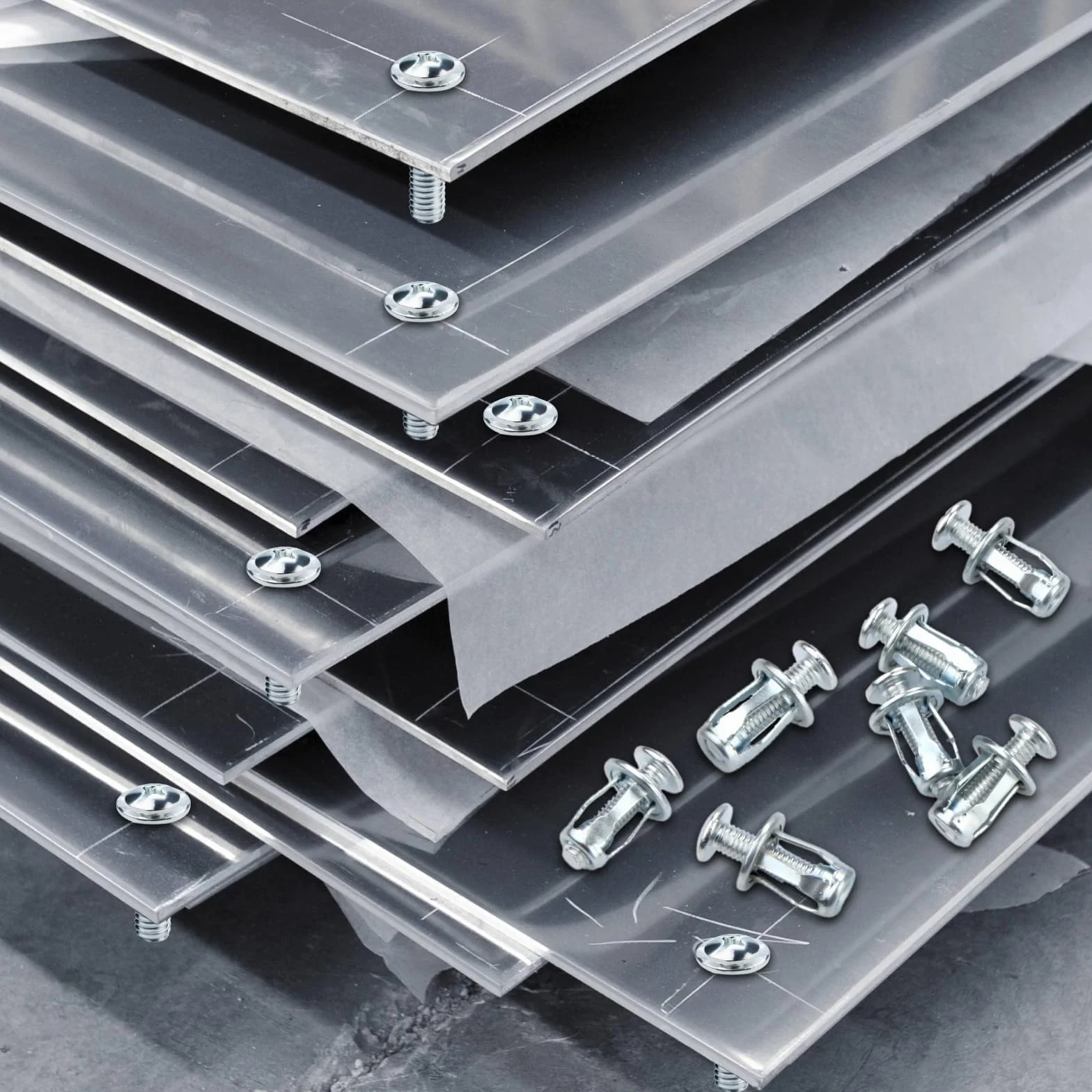 Mbsomnus Kotwica metalowa M4x20, 15 sztuk nakrętek z płatkami nakrętek rozszerzających kotwice wgłębne mocowania wgłębne kotwice ścienne zestaw Kit ciężki dla cienkich ścian drzwi wgłębnych blachy