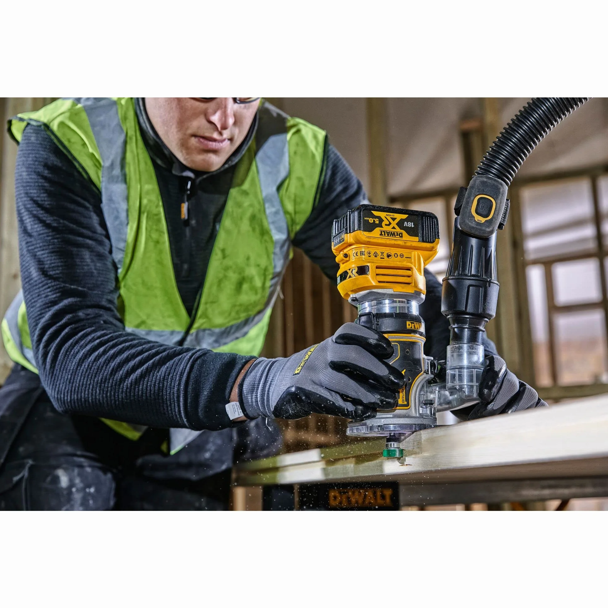 Dewalt Dcw604Nt-Xj Frezarka Górnowrzecionowa, Czarny/Żółty, 18 V