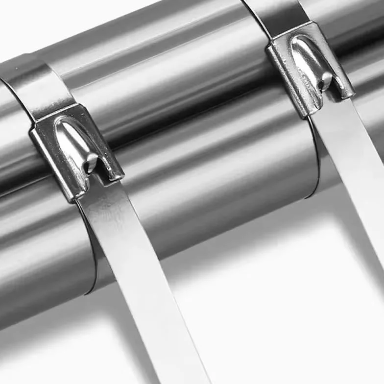 Opaski zaciskowe Opaski zaciskowe stalowe Opaski zaciskowe metalowe Stal nierdzewna Ca 300/20 szt. Opaski kablowe ze stali nierdzewnej, wytrzymałe metalowe opaski zaciskowe, pasek do owijki wydechowej