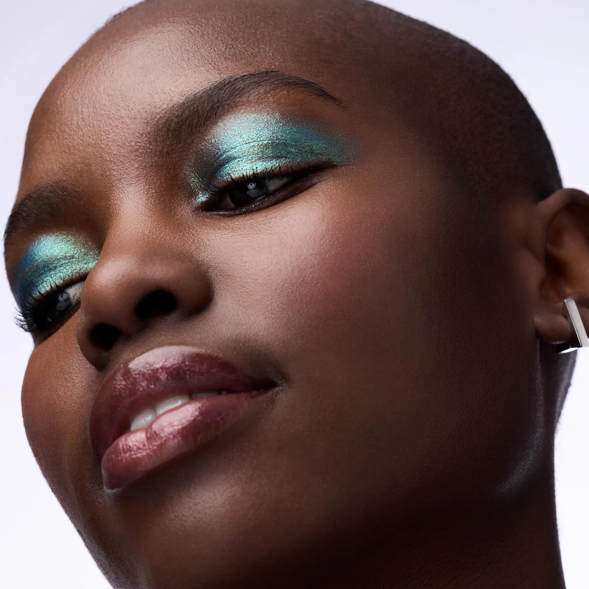 Catrice Chromowany cień do powiek Space Glam, długotrwały, wyraźny wynik, mocno napigmentowana/y, błyszczący, intensywny (1g)