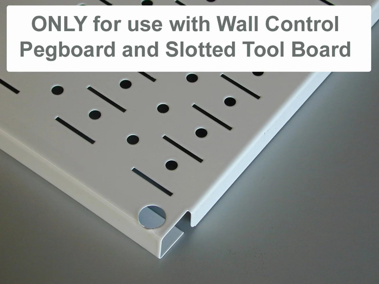 Wall Control KT-400-WRK B deska narzędziowa szczelinowa stacja robocza zestaw akcesoriów tylko tablica pegboard, czarny