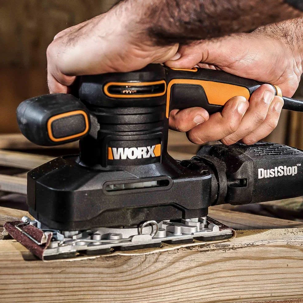 WORX WX641 Szlifierka oscylacyjna 250 W – poręczna szlifierka z mikrofiltrem DUSTSTOP zapewnia czystą pracę – duży obwód oscylacyjny i łatwa obsługa