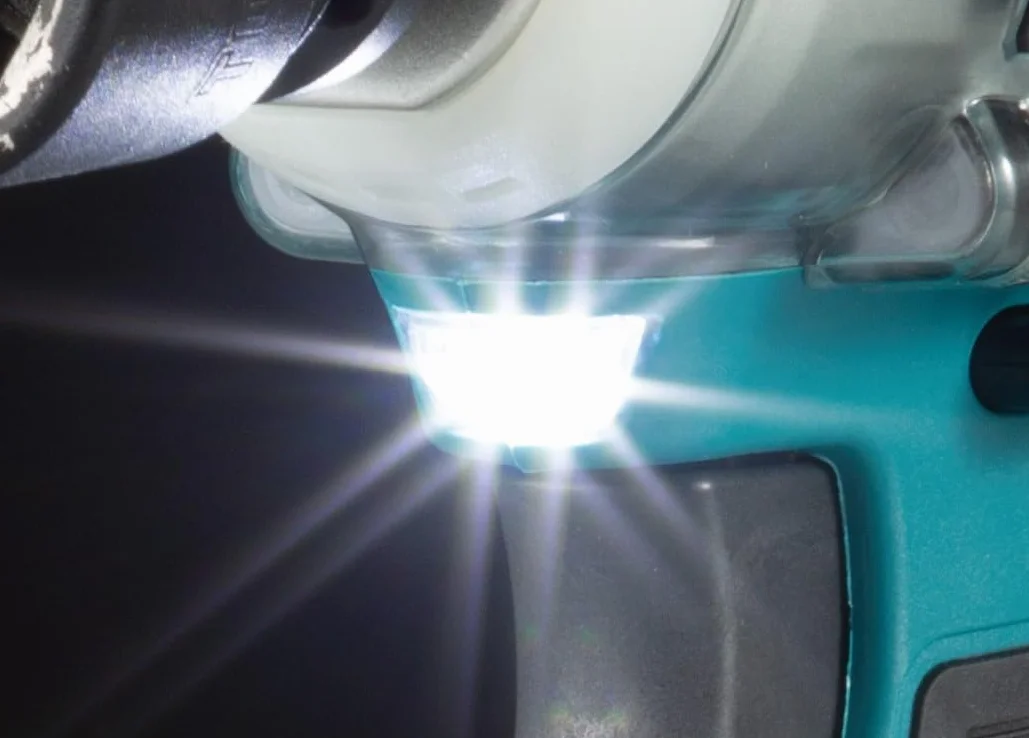Makita DTW300TJX7 akumulatorowa wkrętarka udarowa 18 V w zestawie szybka ładowarka DC18RC i 2 x akumulatory BL1850B 5,0 Ah + 14-częściowy zestaw końcówek udarowych (E-16586) w MAKPAC rozm. 2